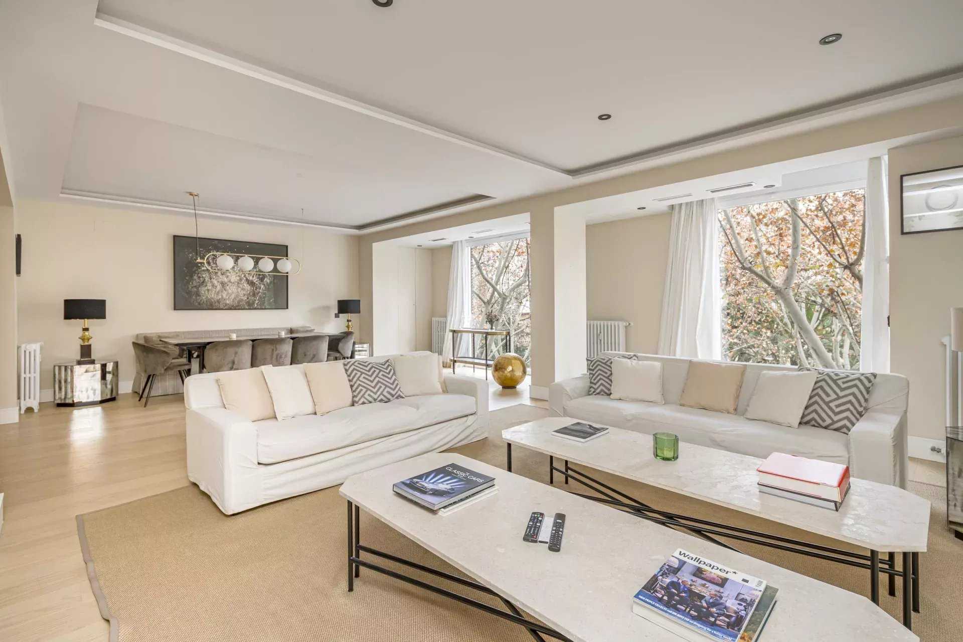 Madrid  - Apartment 4 Bedrooms