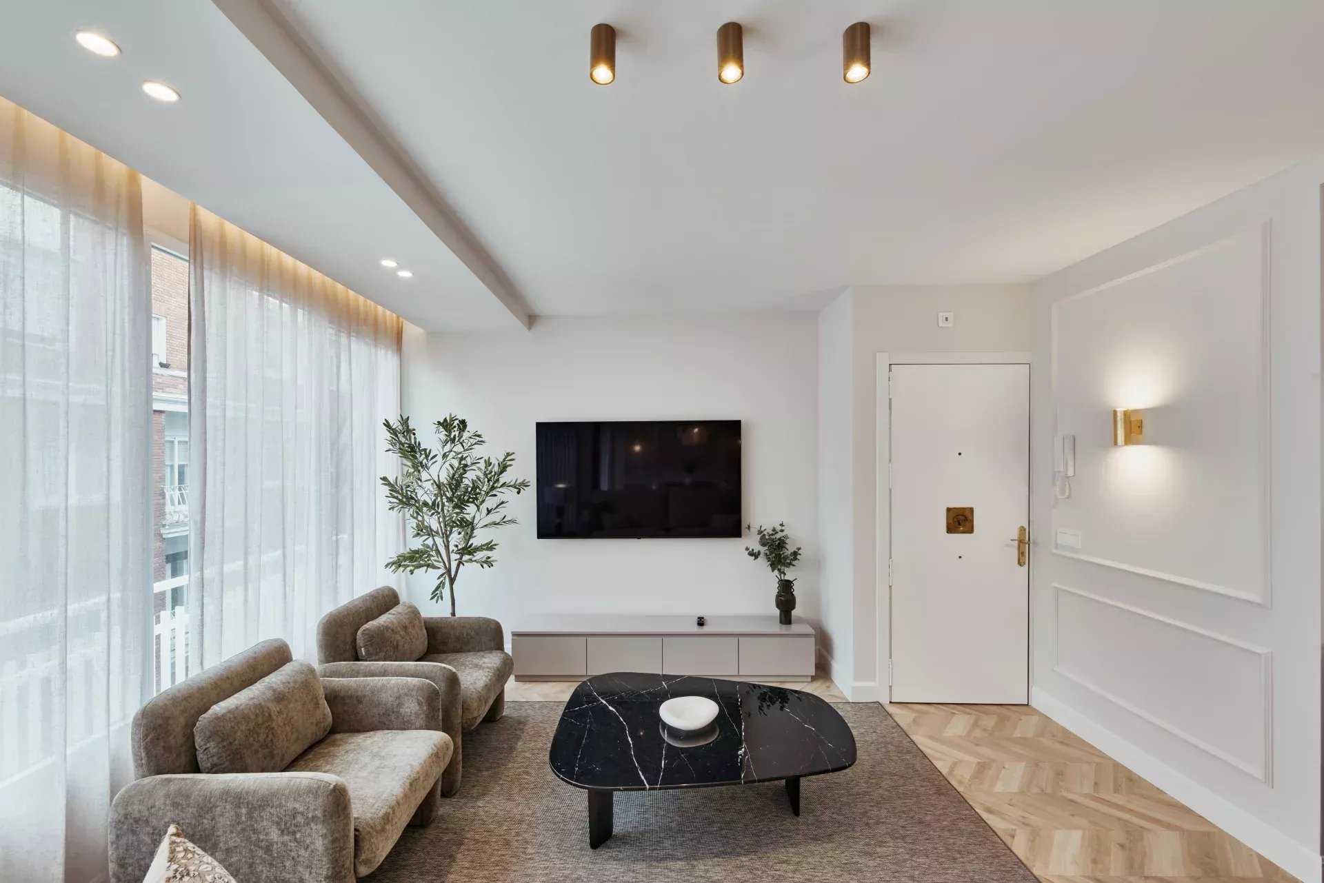 Madrid  - Apartment 3 Bedrooms