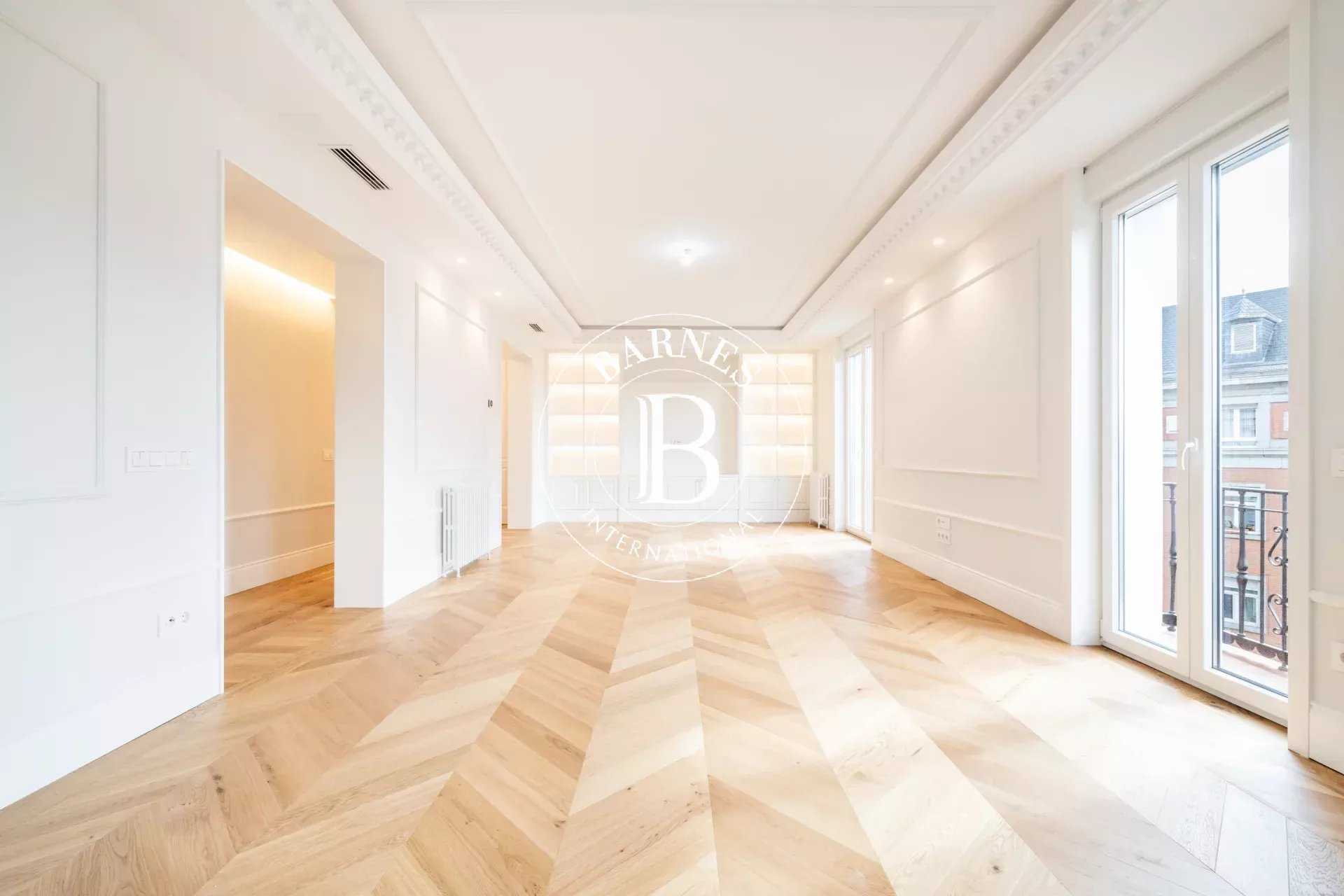 Madrid  - Appartement 4 Pi&egrave;ces 4 Chambres