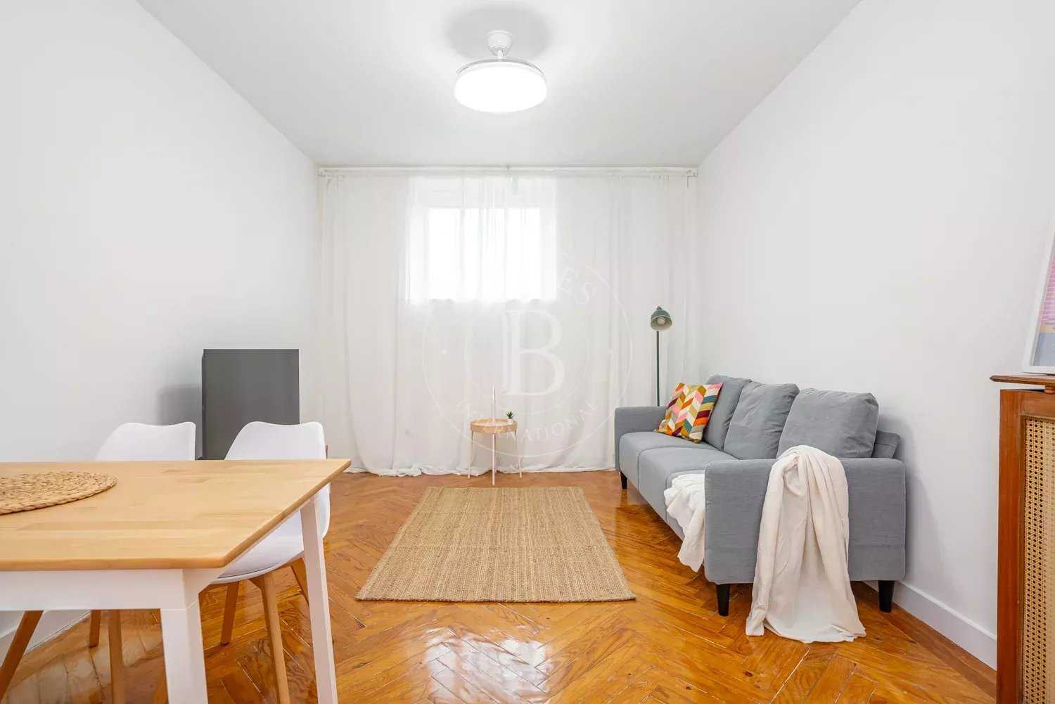 Madrid  - Apartment 3 Bedrooms