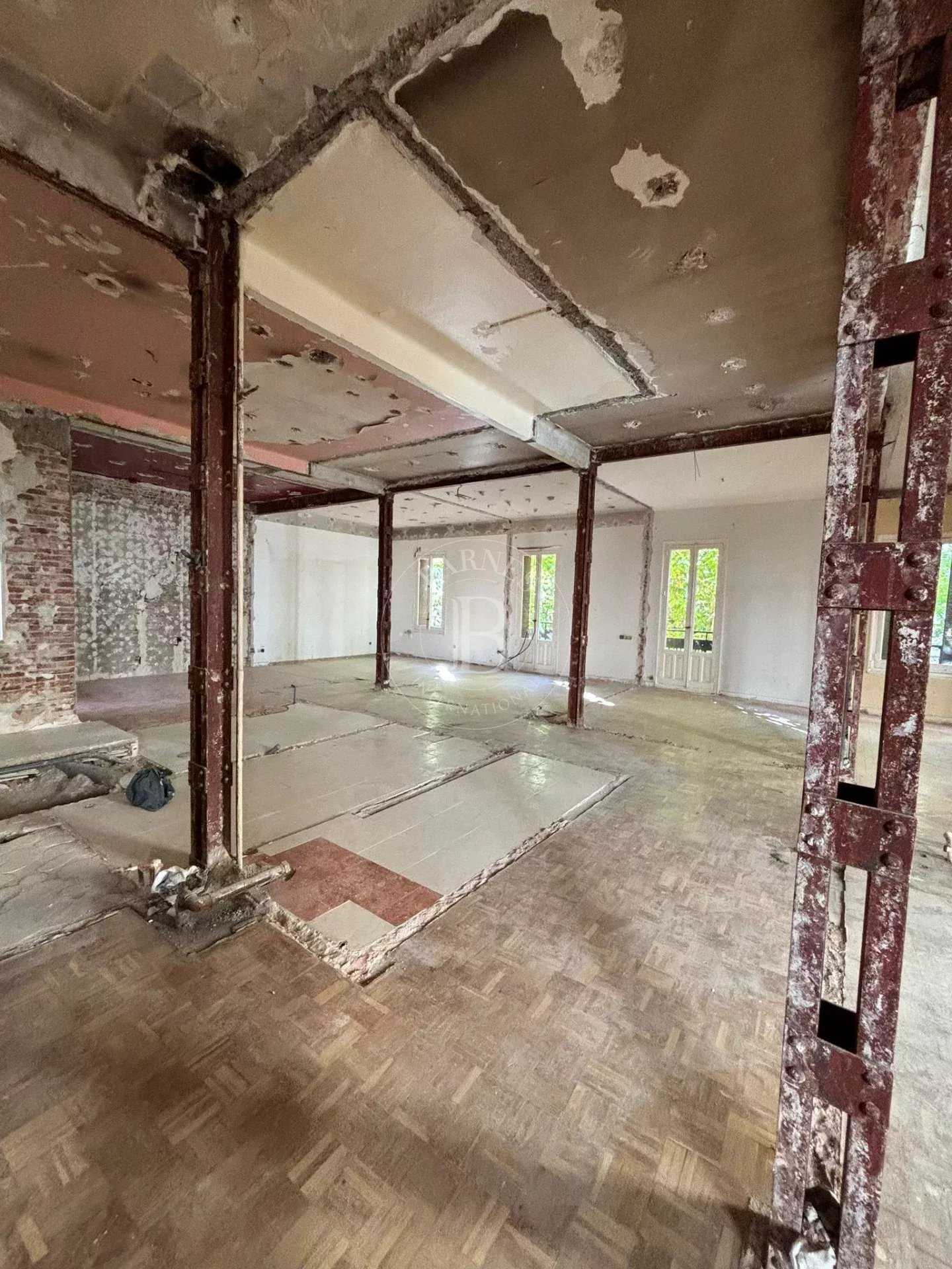 Madrid  - Apartment 3 Bedrooms