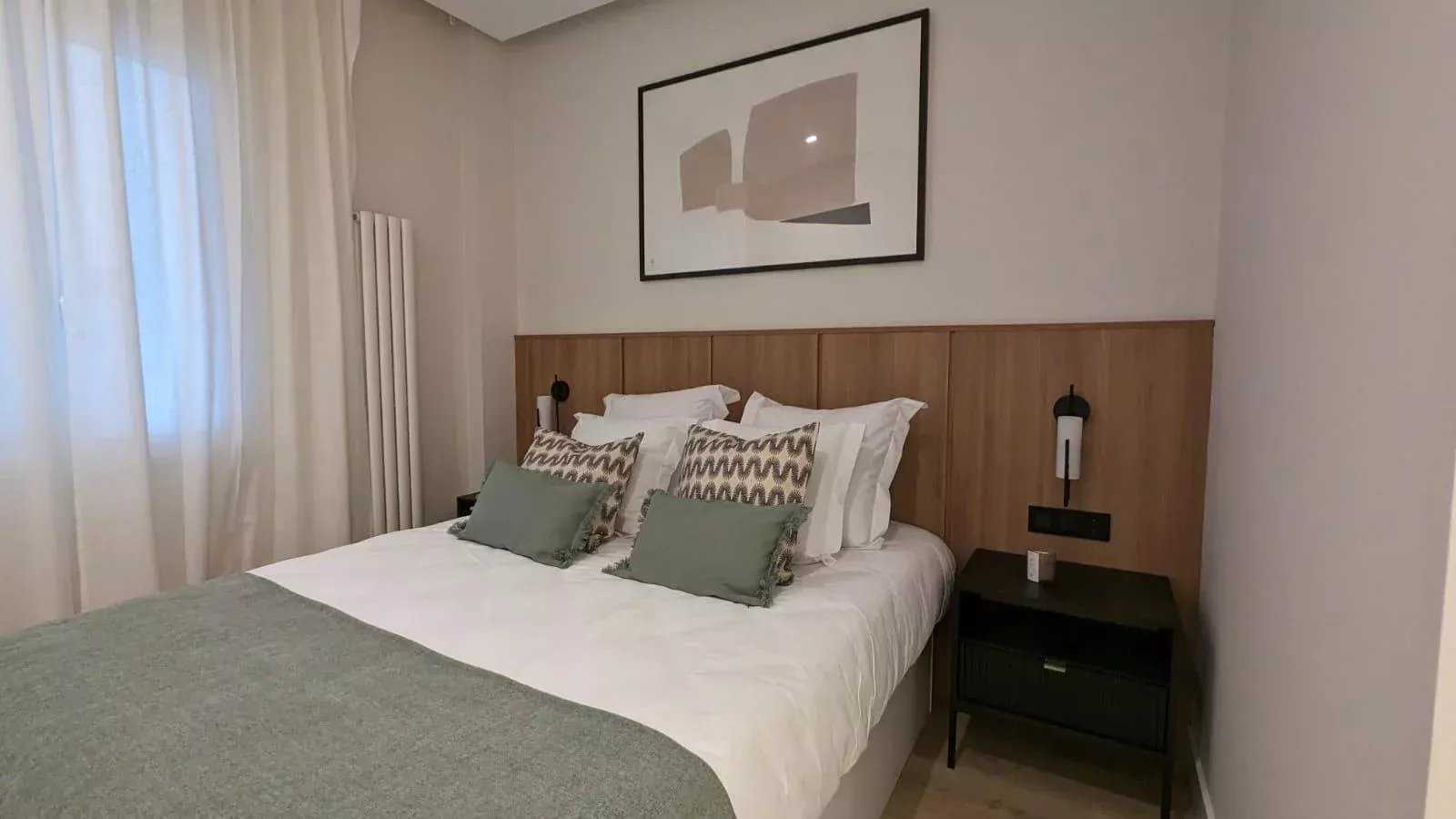 Madrid  - Apartment 2 Bedrooms