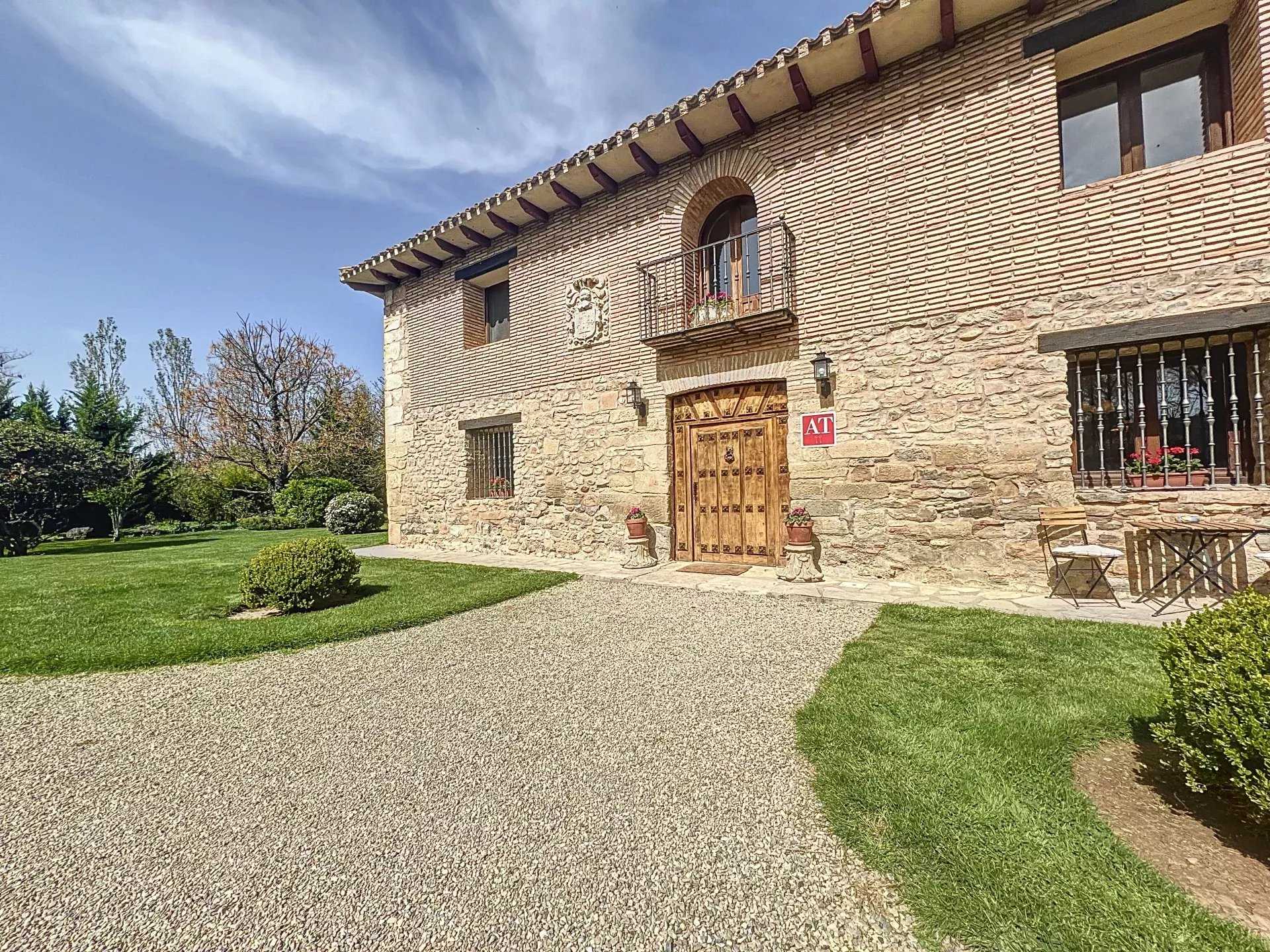 Logroño  - Finca 5 Cuartos 5 Habitaciones