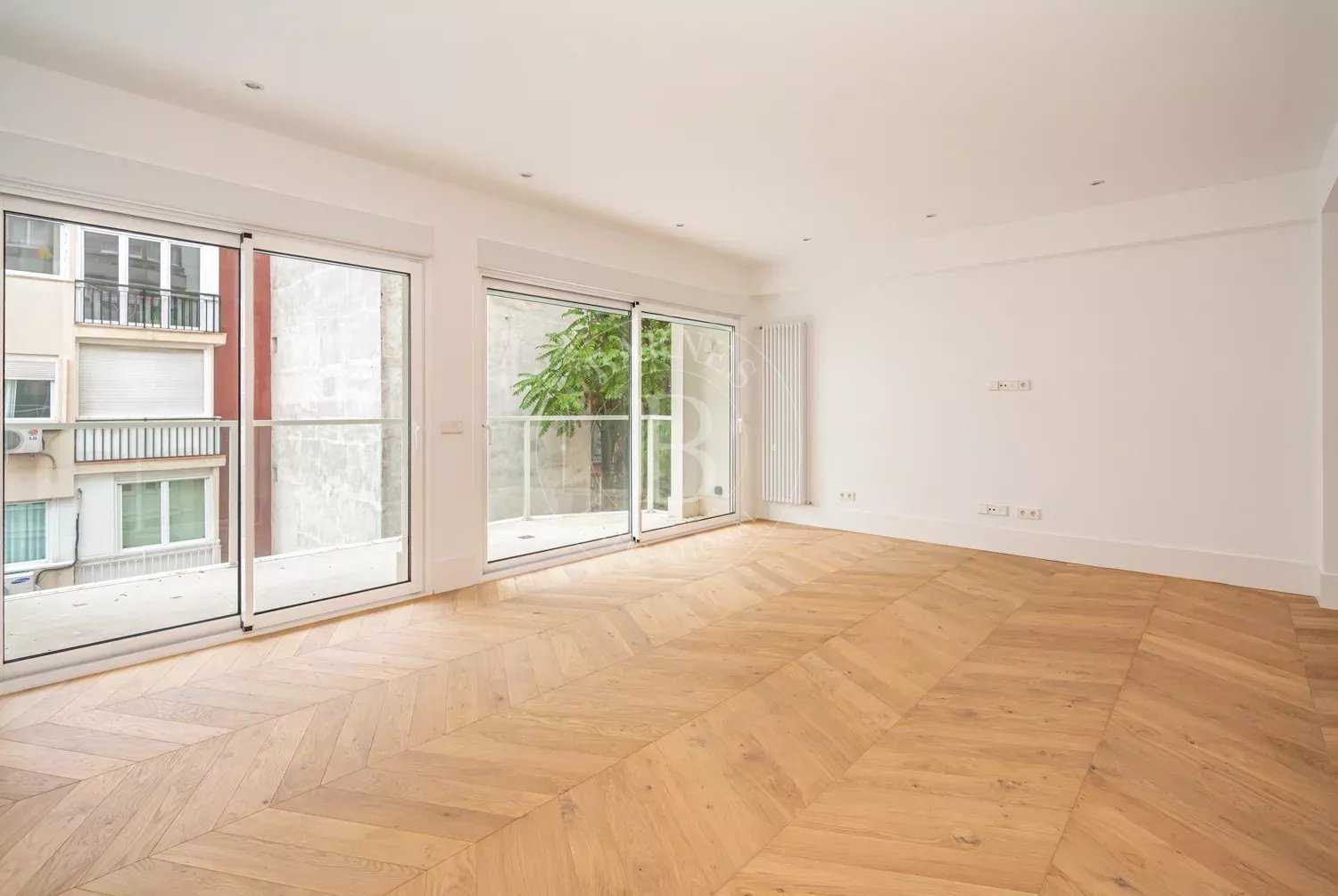 Madrid  - Apartment 3 Bedrooms