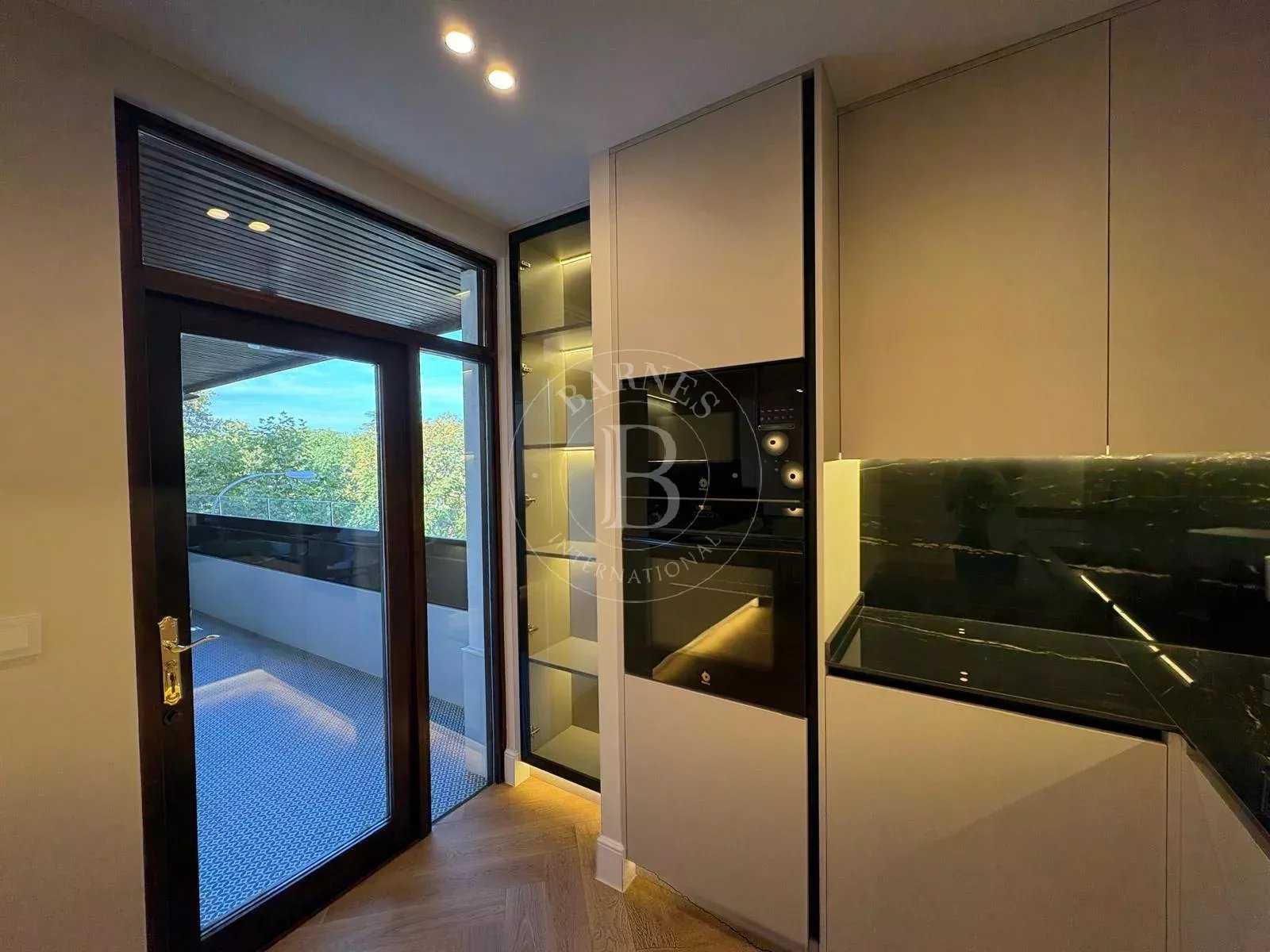 Madrid  - Apartment 3 Bedrooms