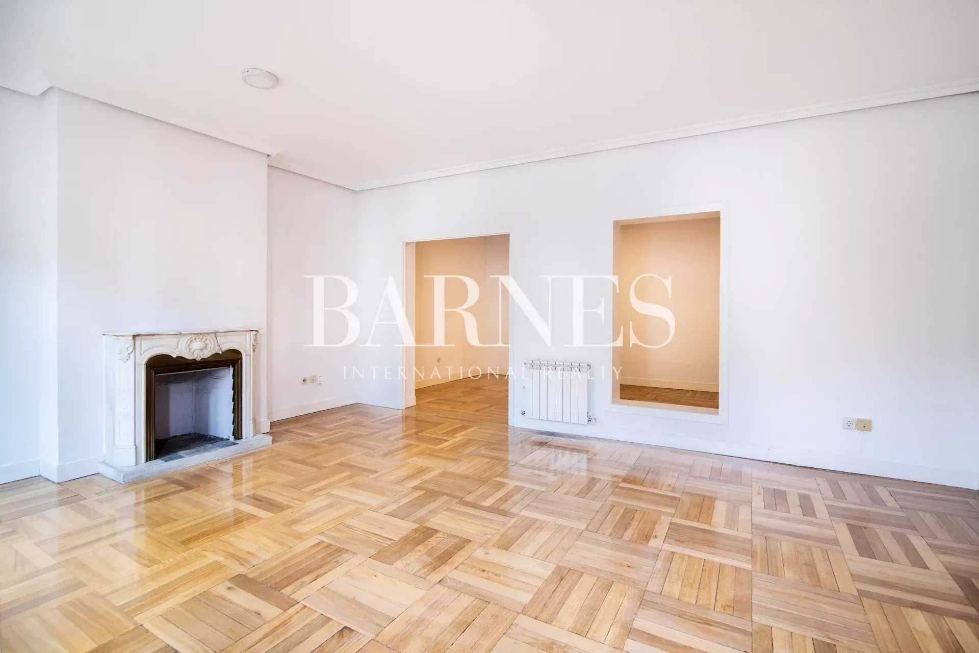 Madrid  - Appartement 3 Pi&egrave;ces 3 Chambres