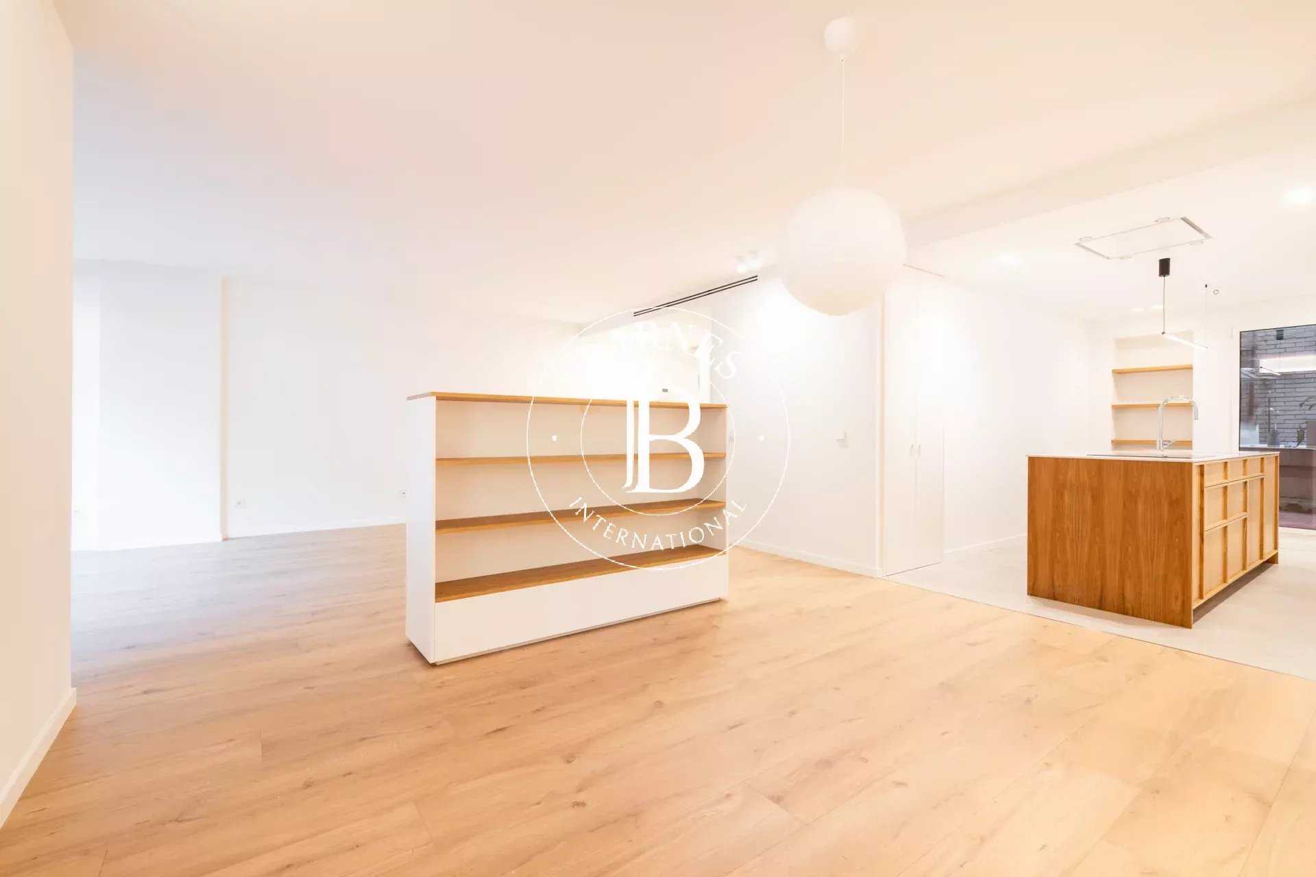 Madrid  - Appartement 3 Pi&egrave;ces 3 Chambres