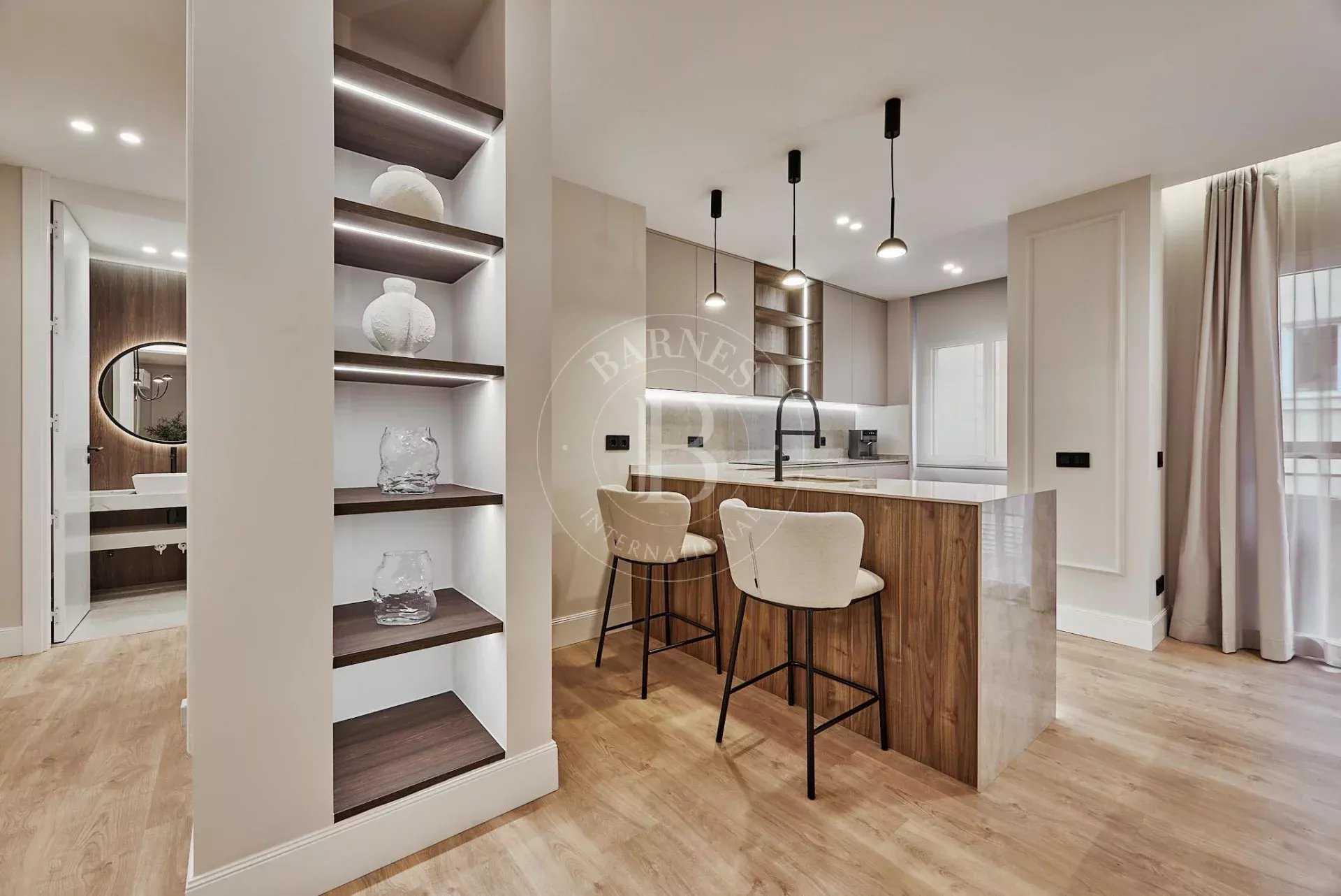 Madrid  - Apartment 3 Bedrooms