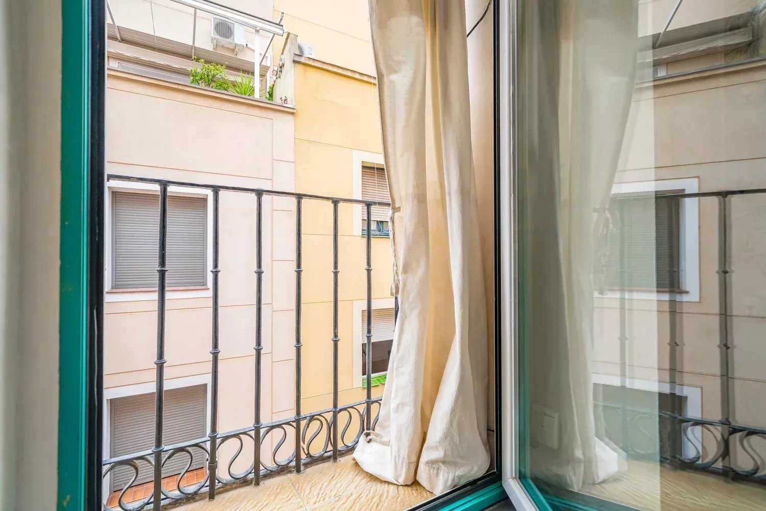 Madrid  - Apartment 2 Bedrooms