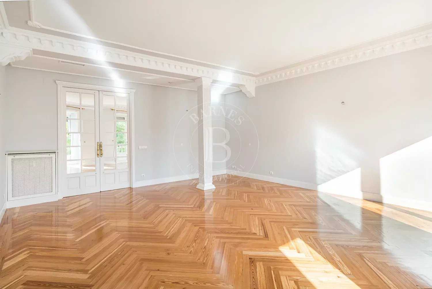 Madrid  - Appartement 5 Pièces 4 Chambres