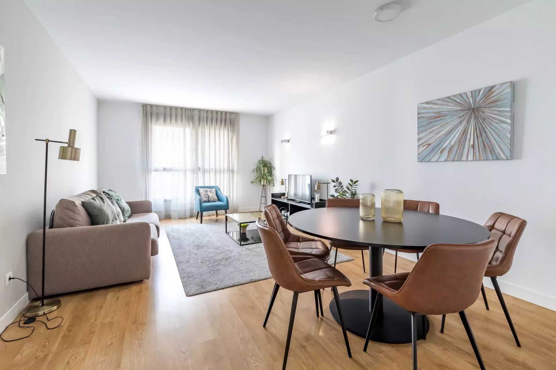 Madrid  - Apartment 3 Bedrooms