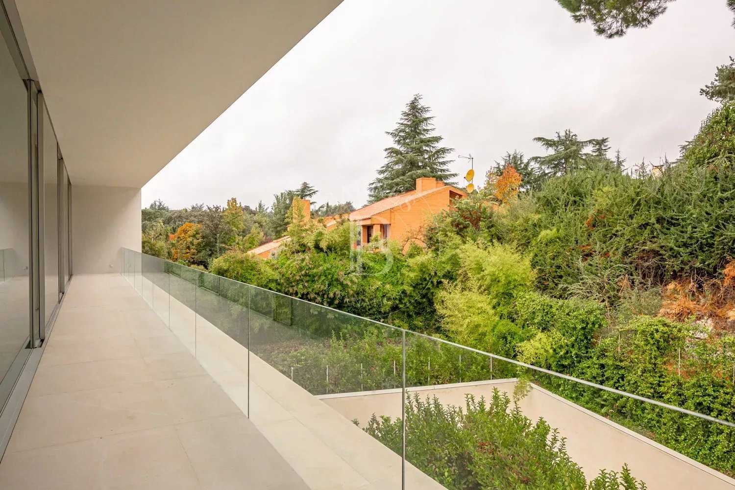 Alcobendas  - Apartment 8 Bedrooms