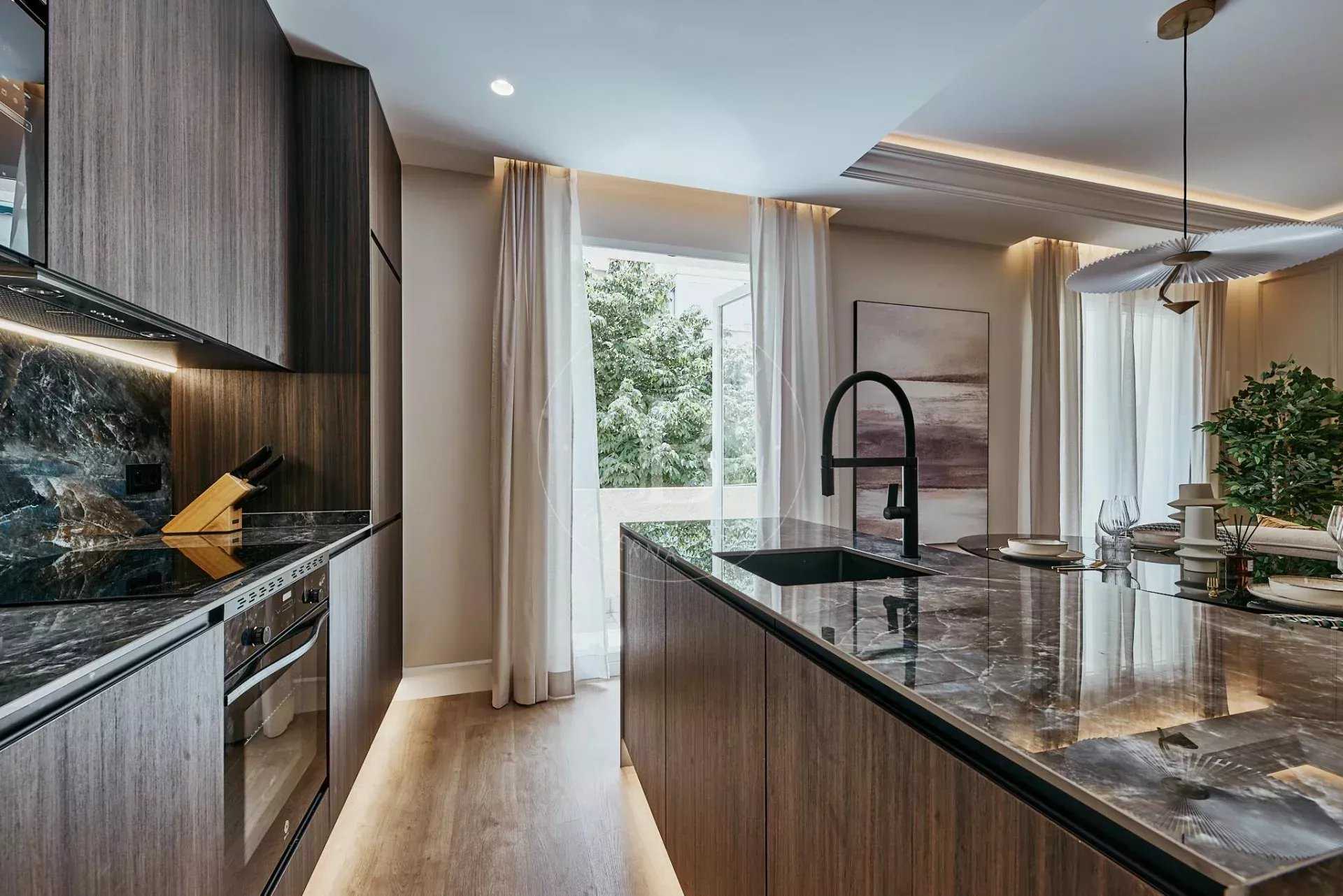 Madrid  - Apartment 3 Bedrooms