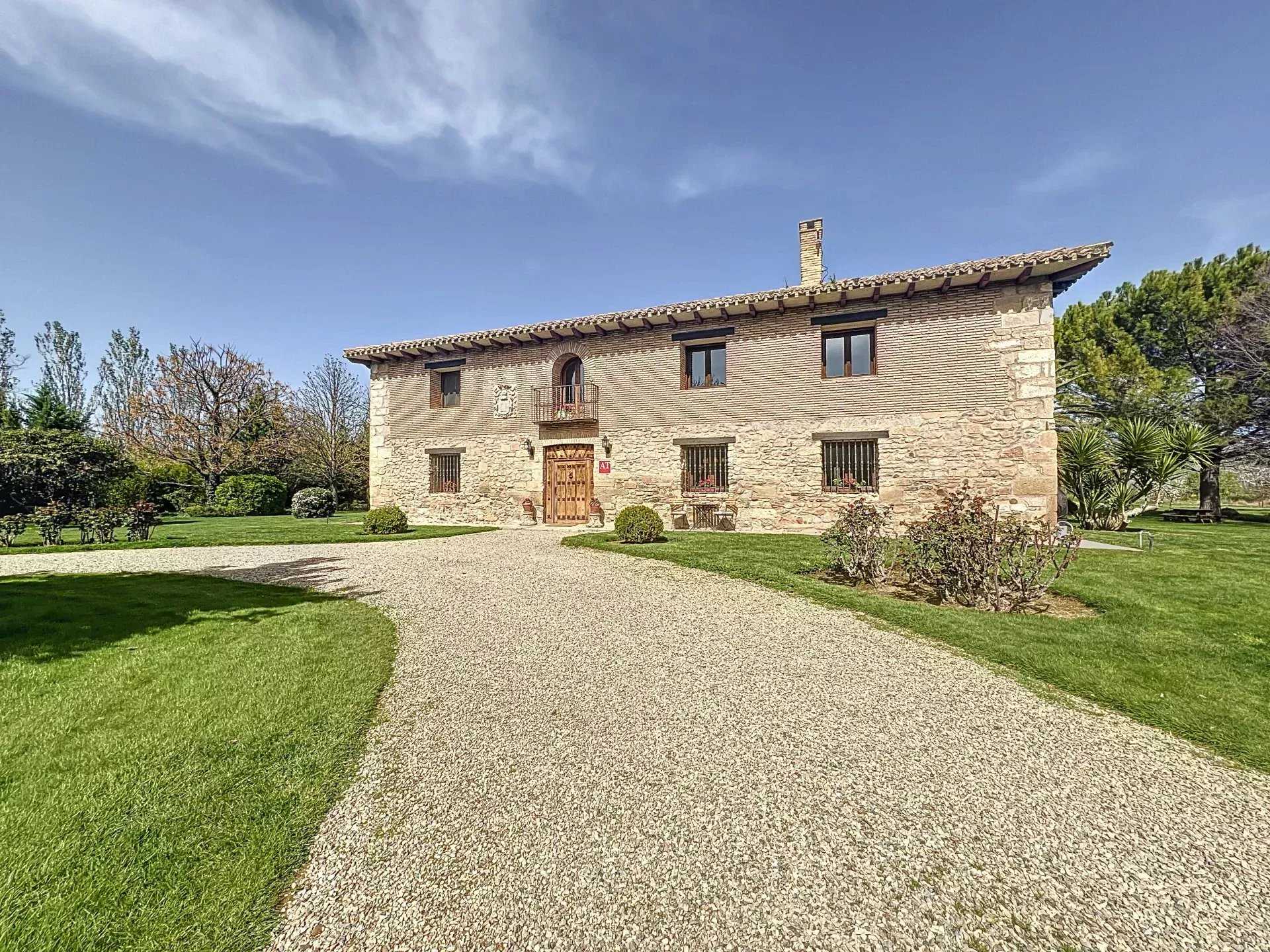 Logroño  - Finca 5 Cuartos 5 Habitaciones