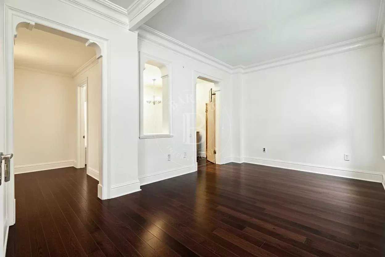 Madrid  - Apartment 4 Bedrooms