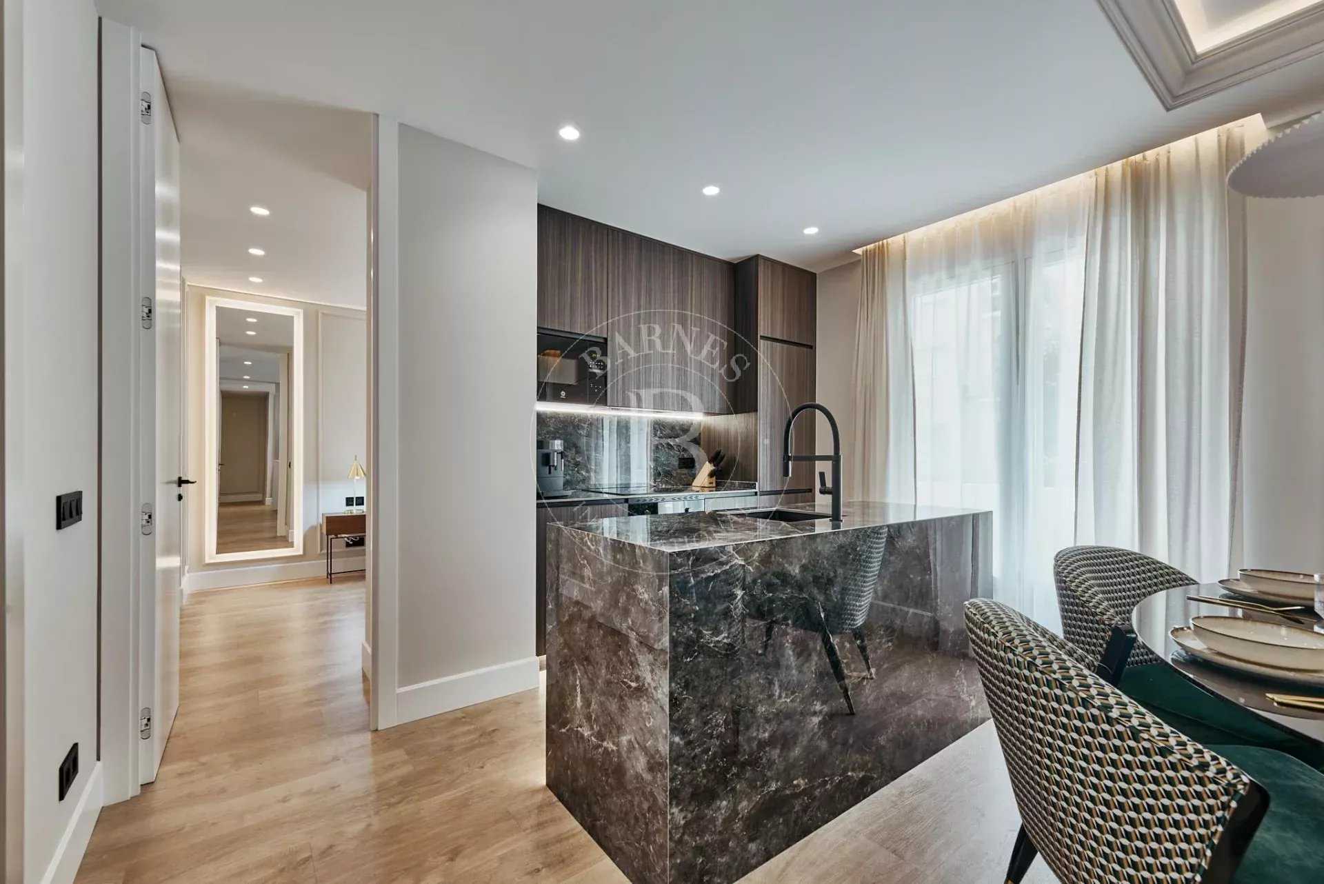 Madrid  - Apartment 3 Bedrooms