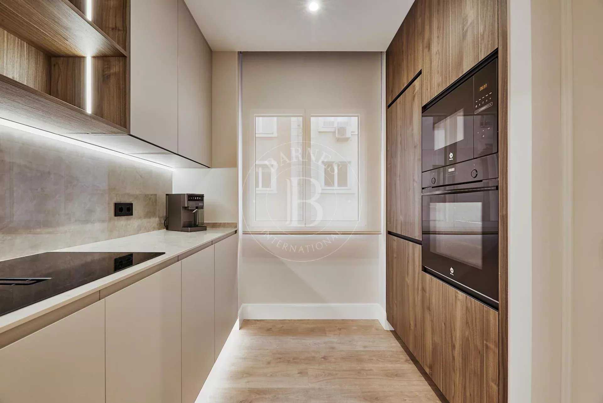 Madrid  - Apartment 3 Bedrooms