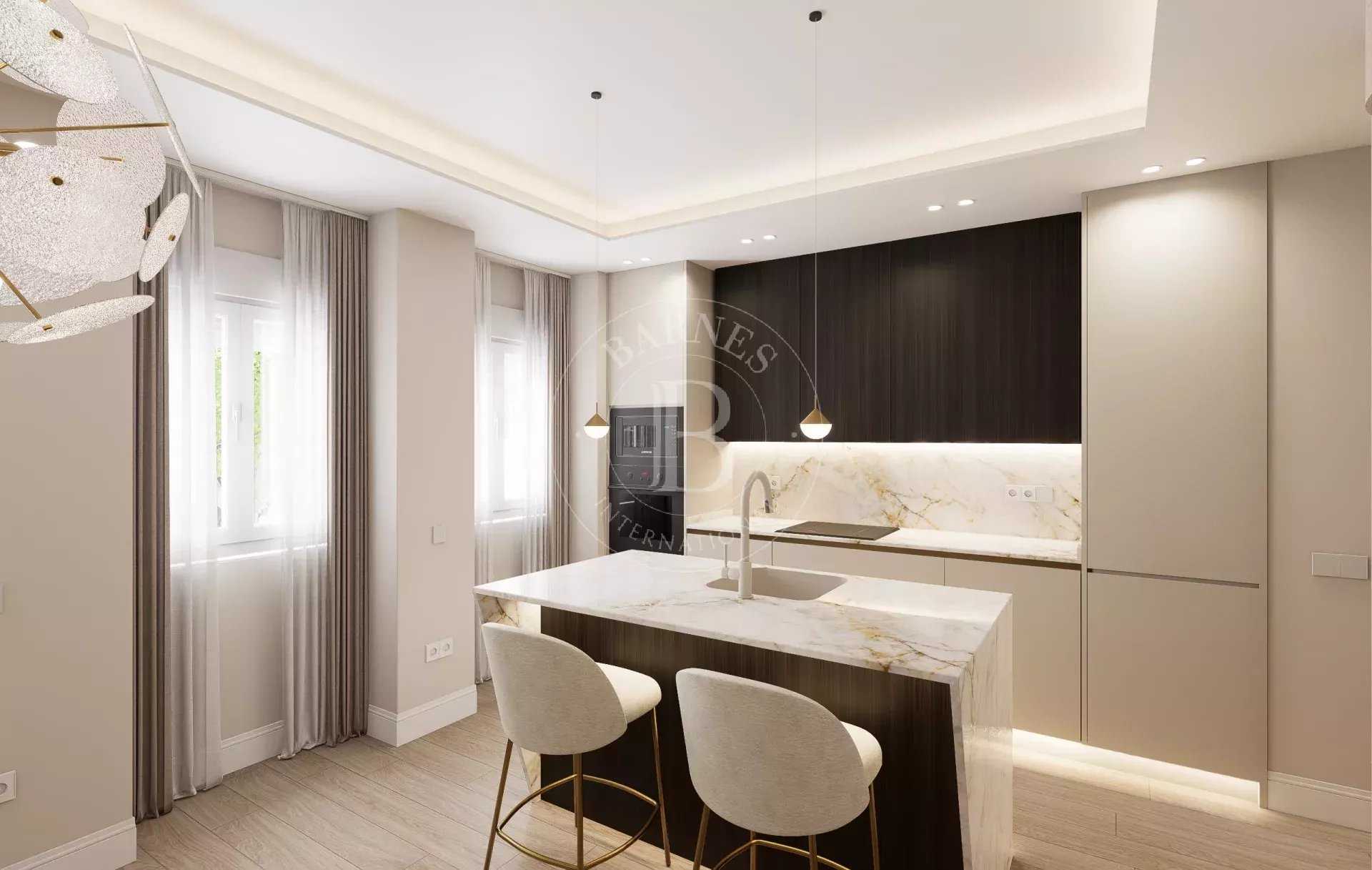 Madrid  - Apartment 3 Bedrooms