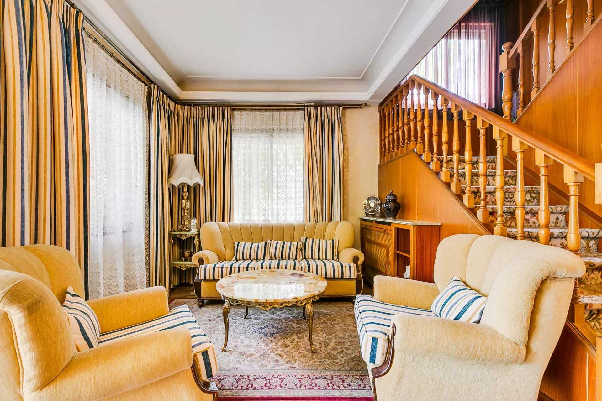 Madrid  - Maison 1 Pi&egrave;ce 4 Chambres