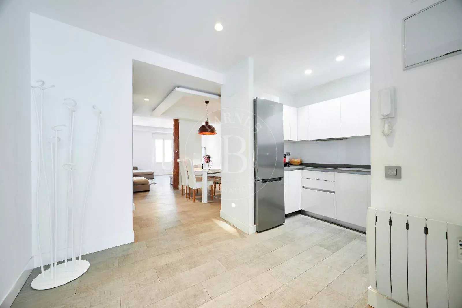 Madrid  - Apartment 4 Bedrooms