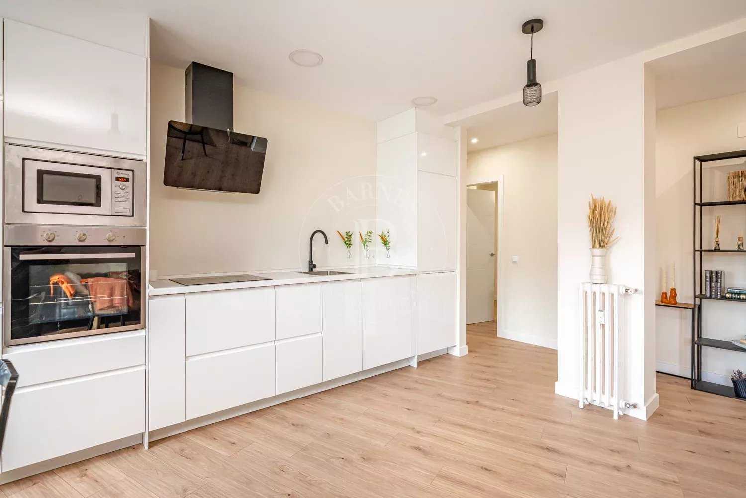 Madrid  - Apartment 3 Bedrooms