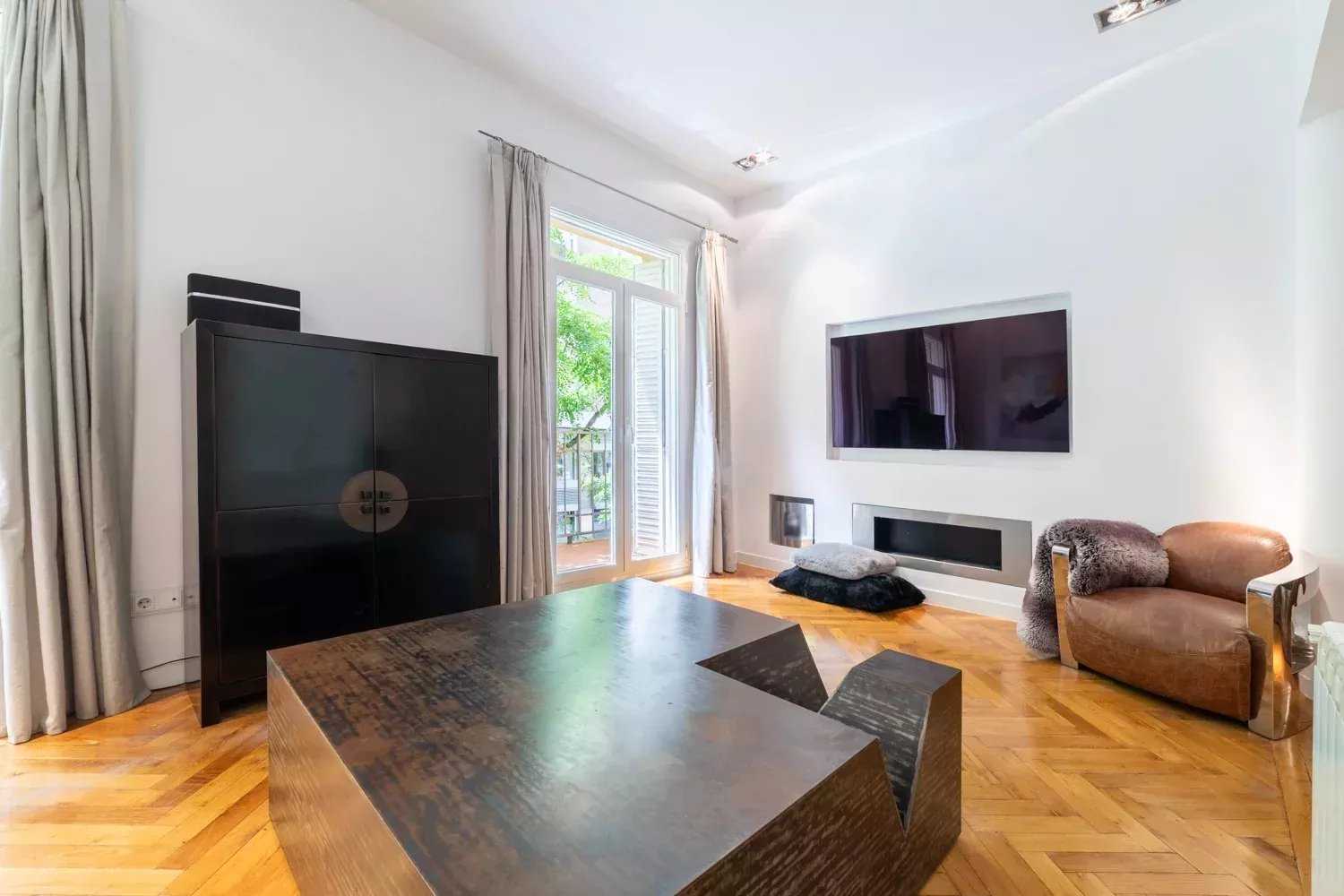 Madrid  - Apartment 3 Bedrooms