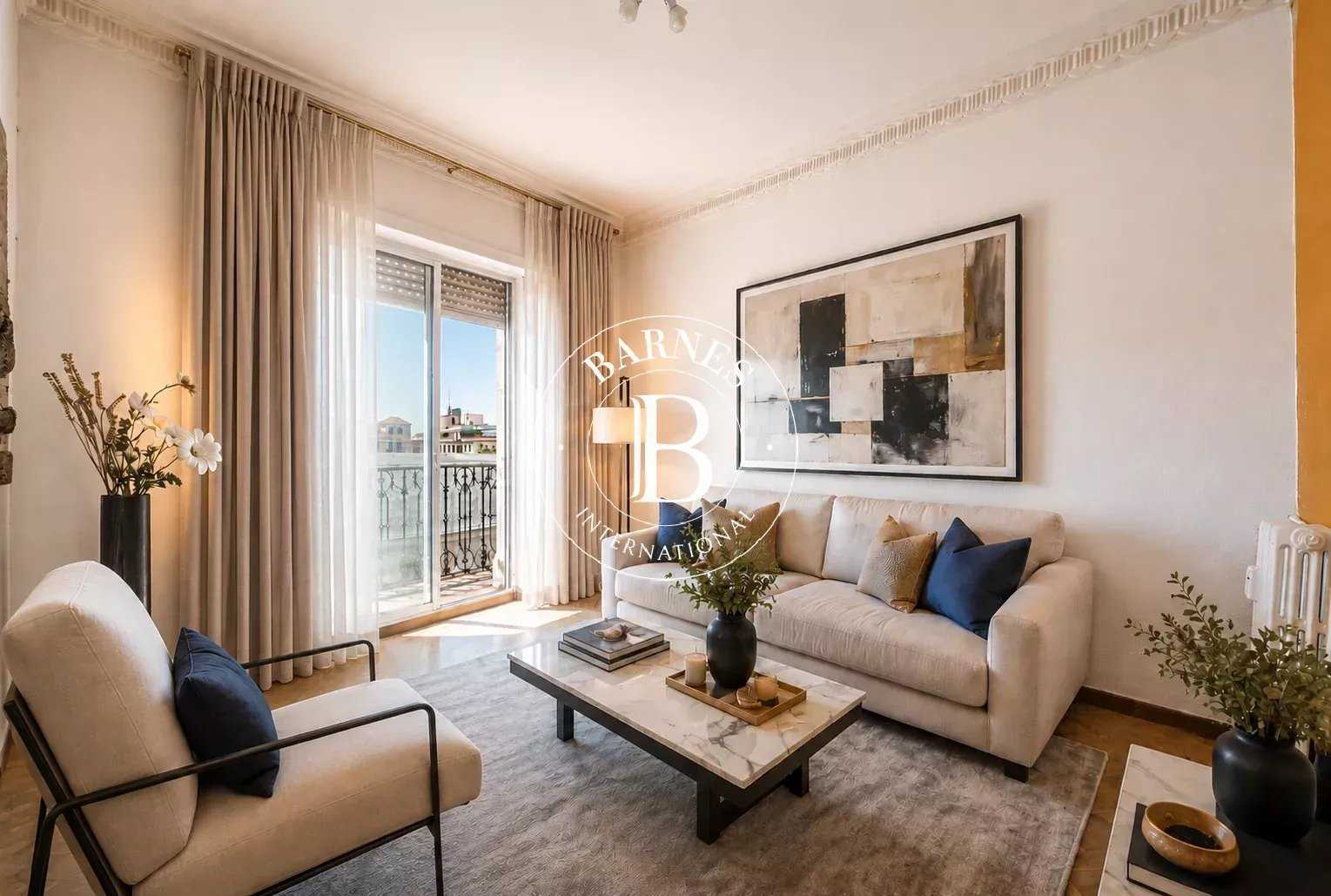 Madrid  - Appartement 5 Pi&egrave;ces 3 Chambres