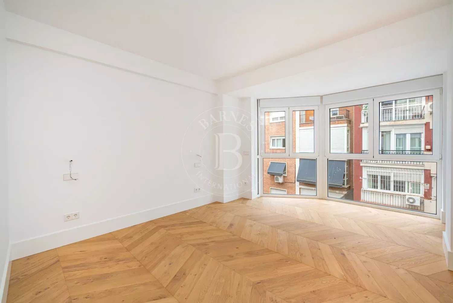 Madrid  - Apartment 3 Bedrooms