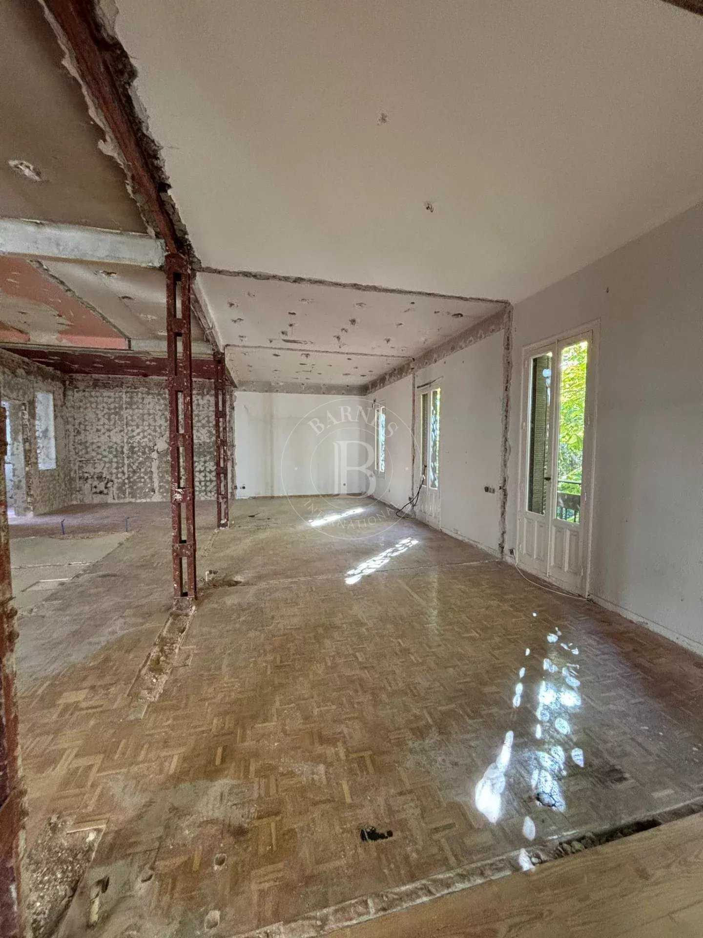 Madrid  - Apartment 3 Bedrooms