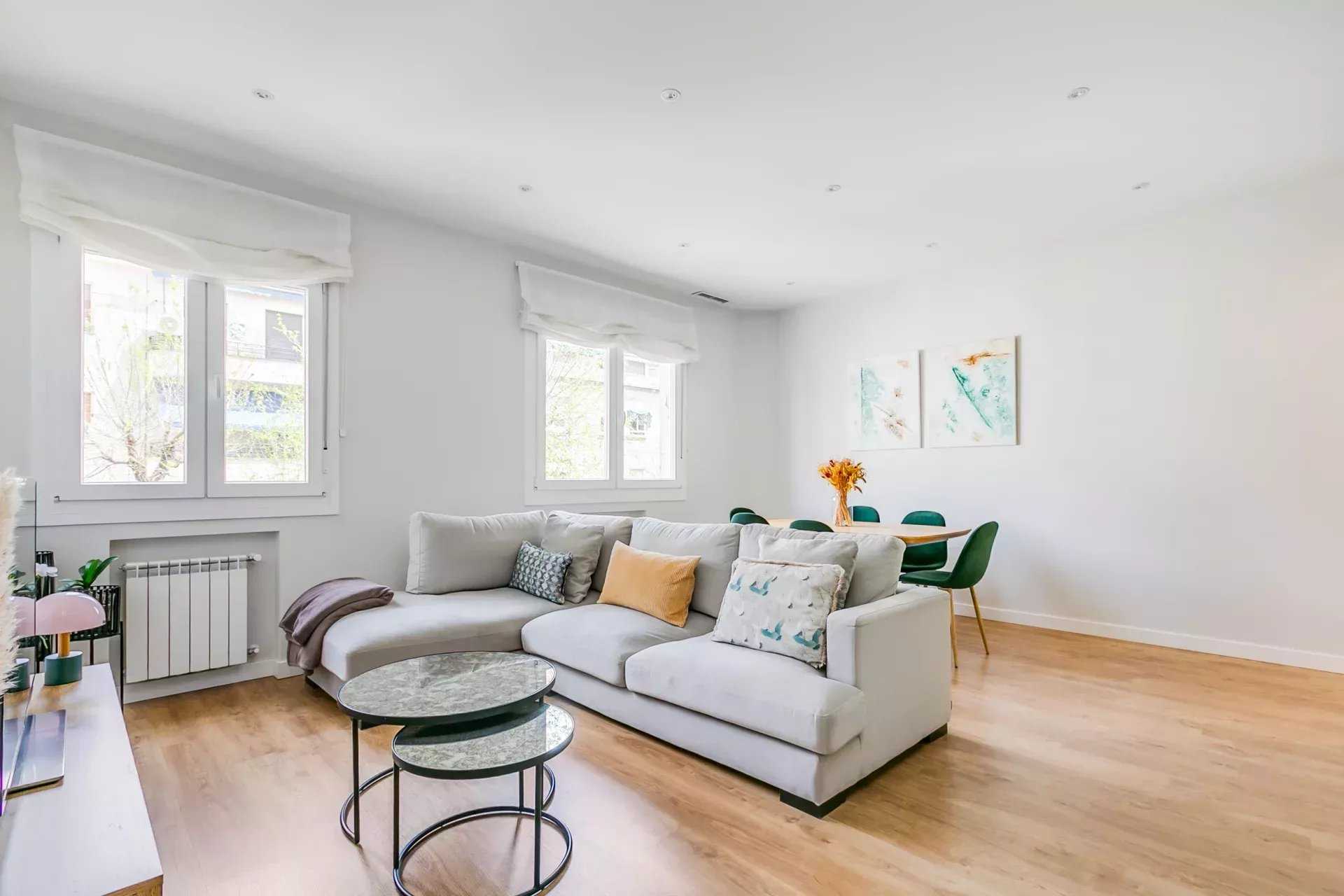 Madrid  - Apartment 3 Bedrooms