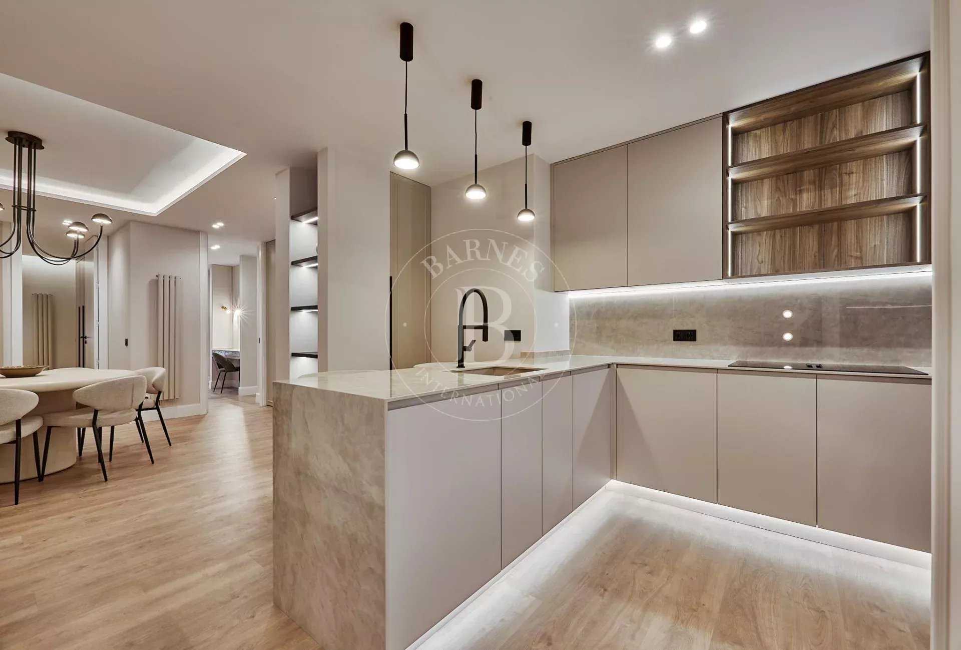 Madrid  - Apartment 3 Bedrooms