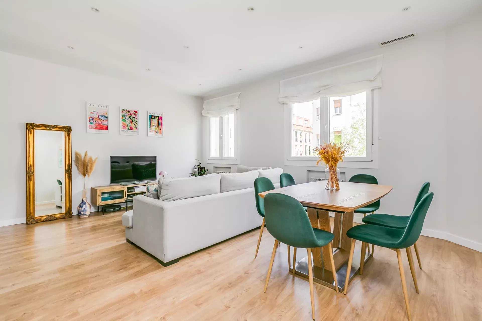 Madrid  - Apartment 3 Bedrooms