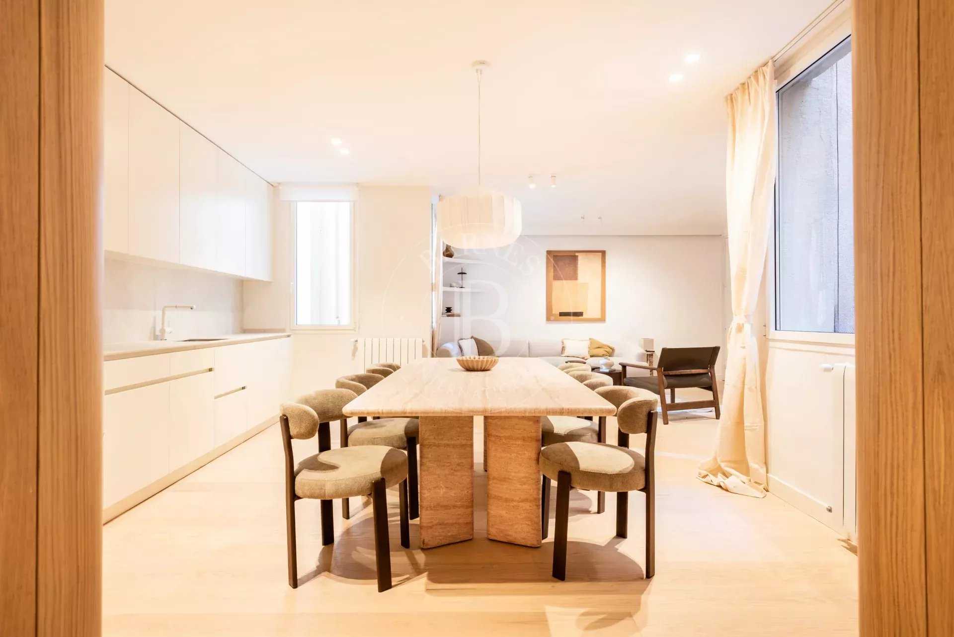 Madrid  - Apartment 3 Bedrooms