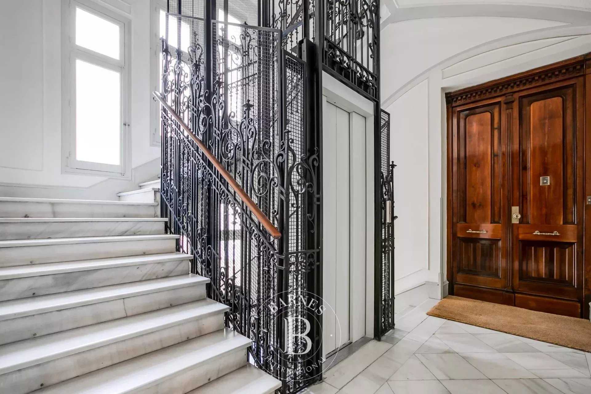 Madrid  - Appartement 1 Pièce 4 Chambres