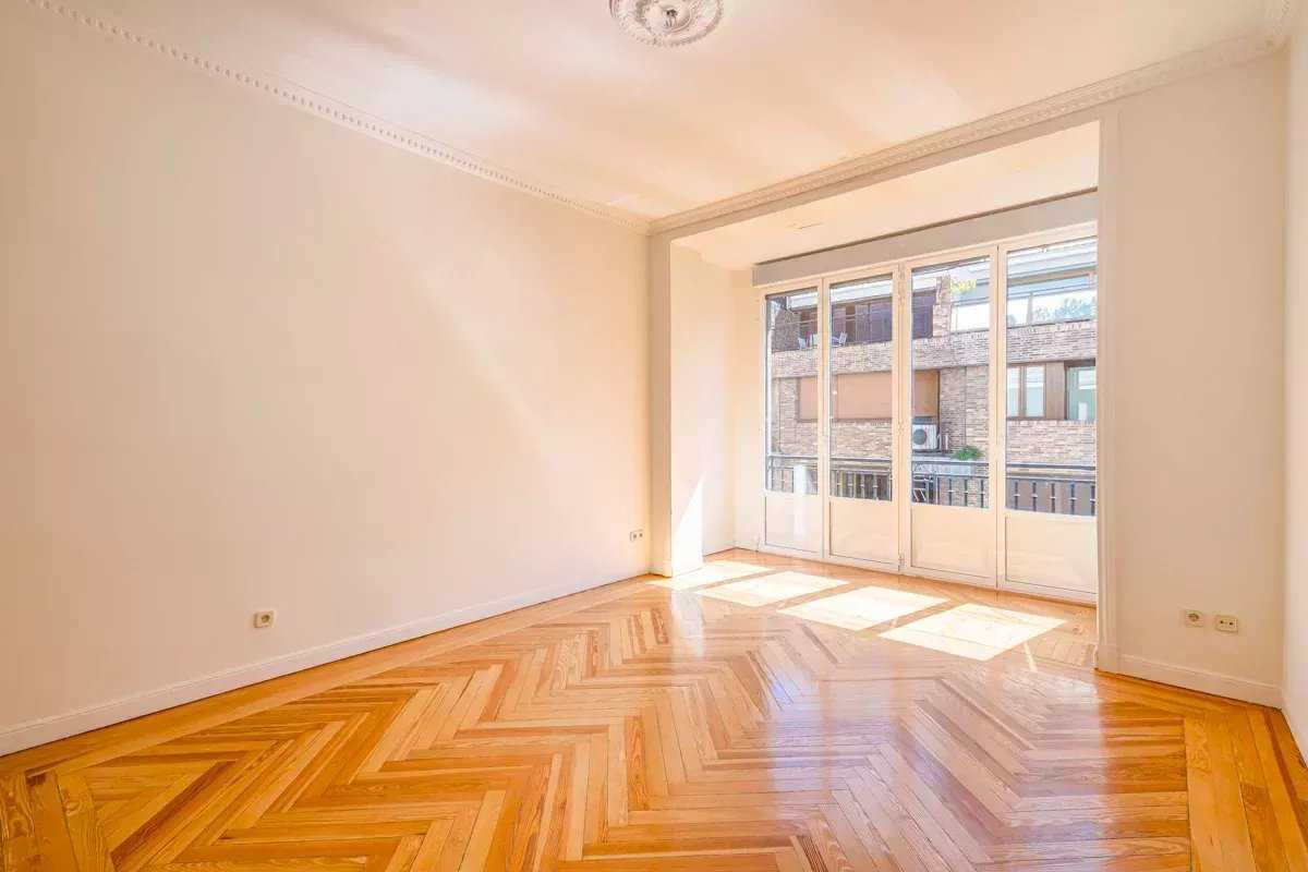 Madrid  - Appartement 3 Pièces 3 Chambres