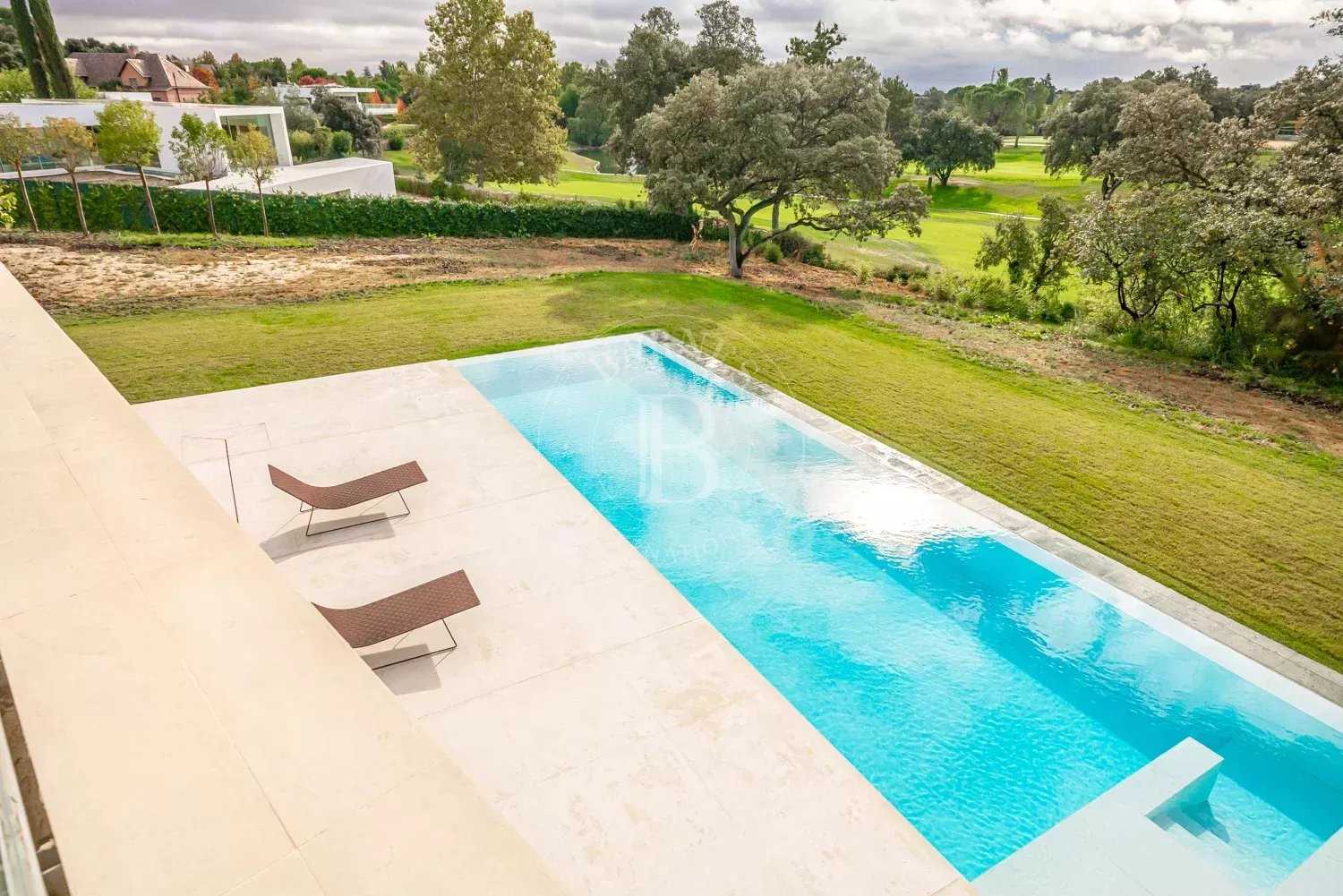 Alcobendas  - Apartment 8 Bedrooms