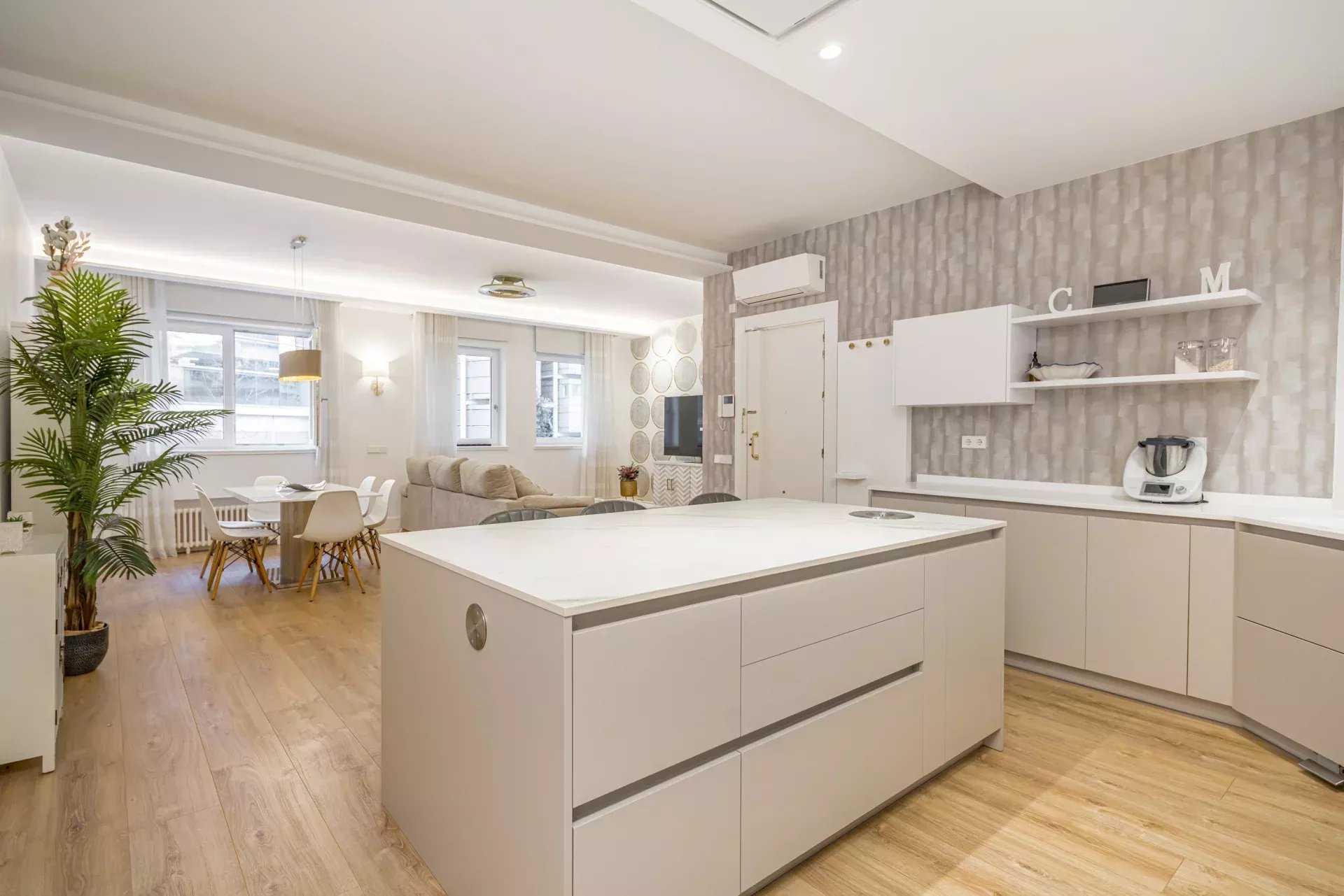 Madrid  - Apartment 3 Bedrooms