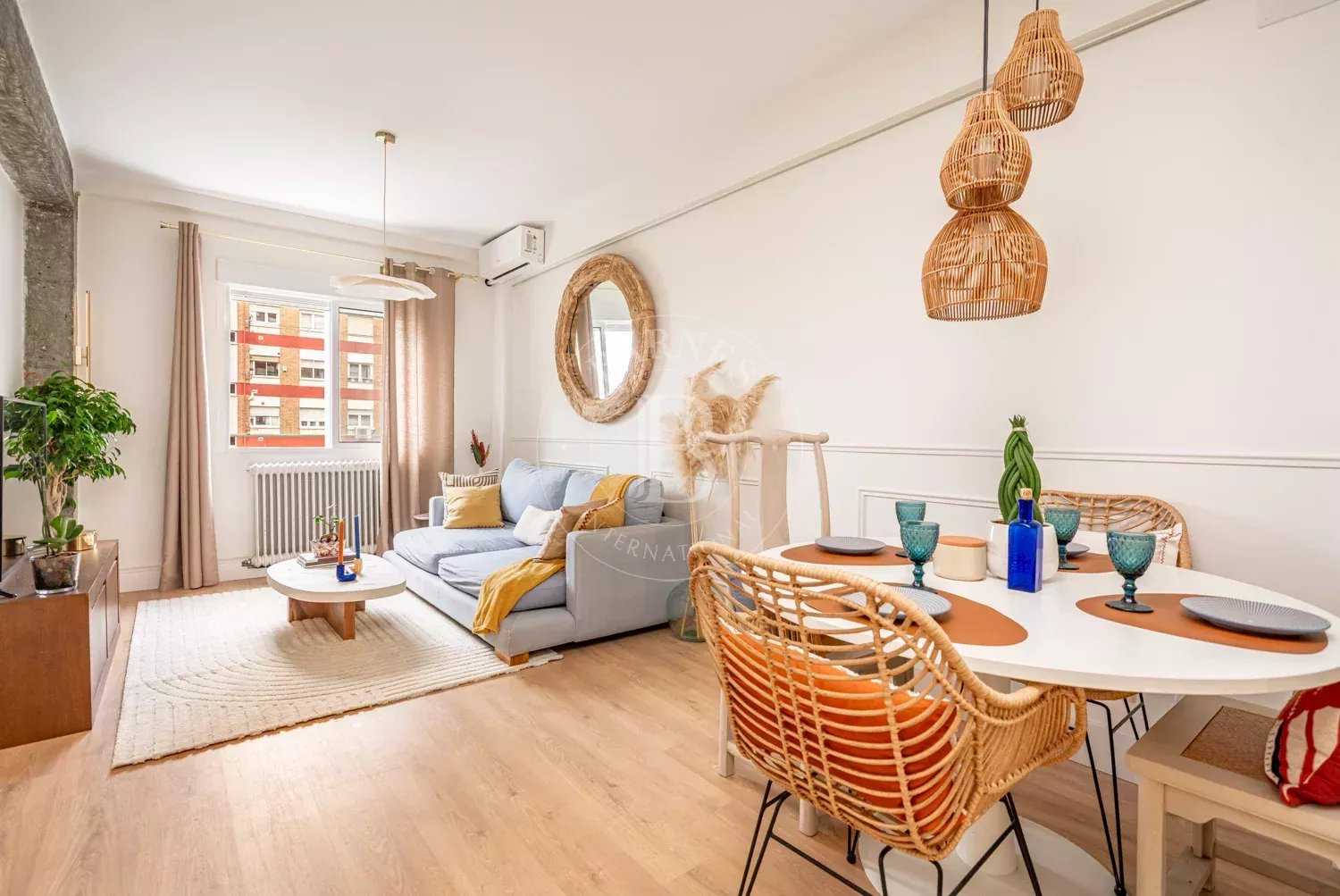 Madrid  - Apartment 3 Bedrooms