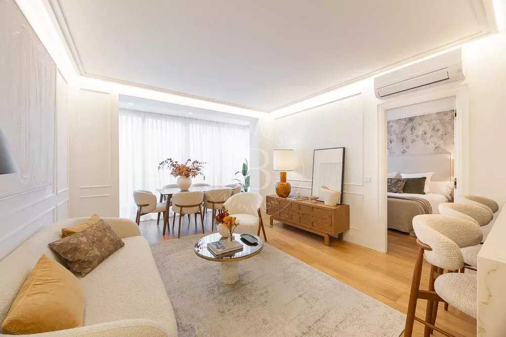 Madrid  - Apartment 3 Bedrooms