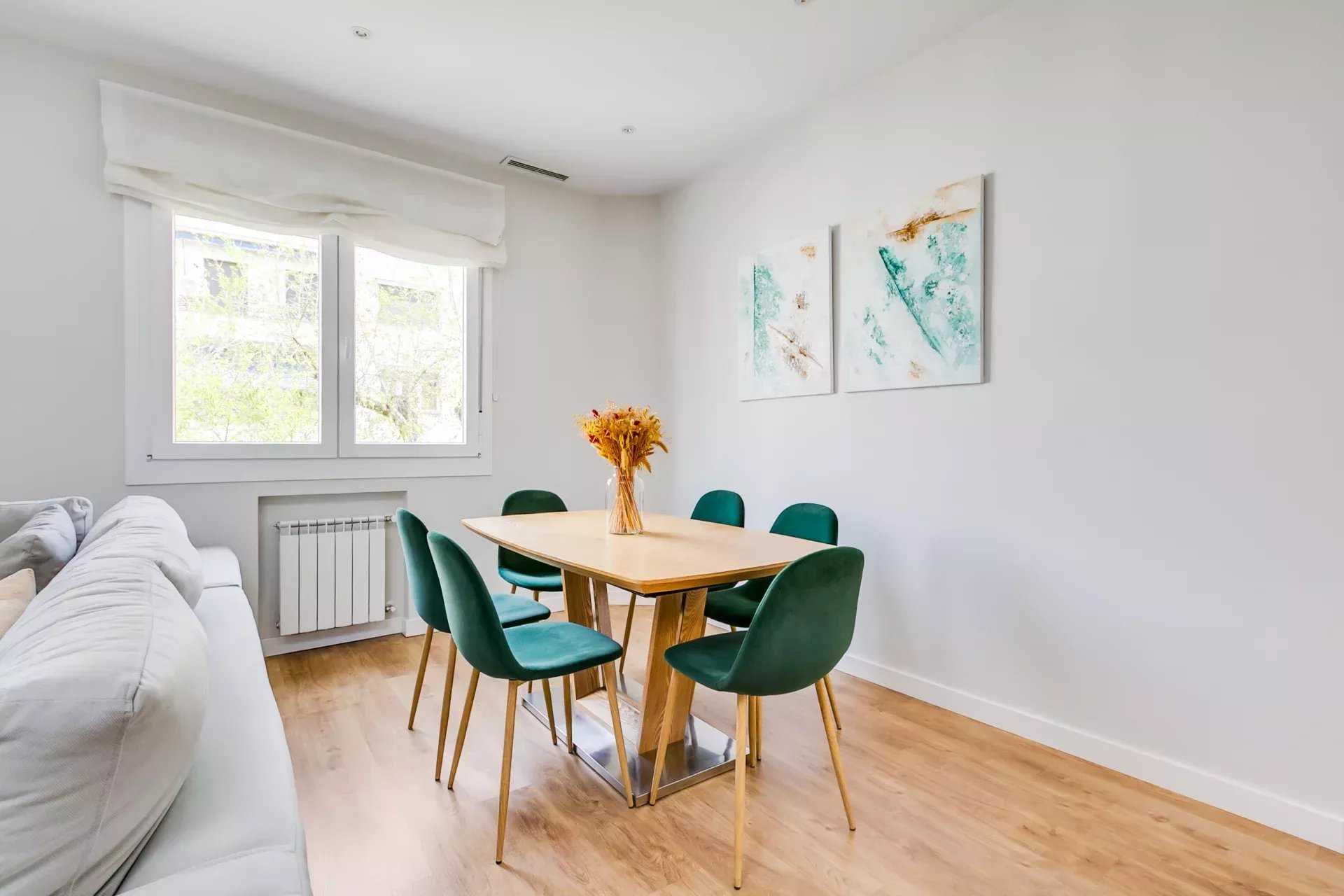 Madrid  - Apartment 3 Bedrooms