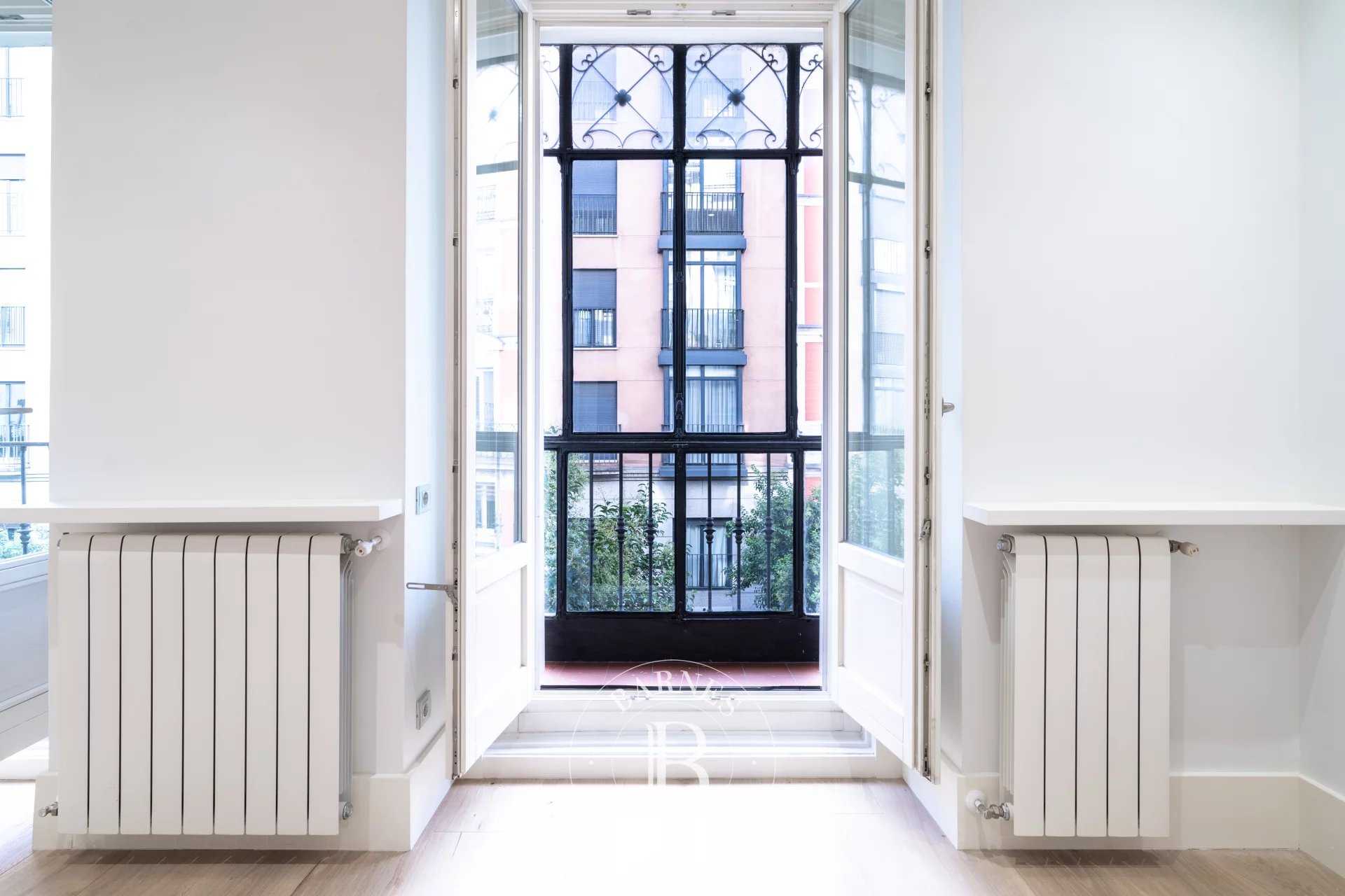Appartement Madrid  -  ref 83289299 (picture 3)