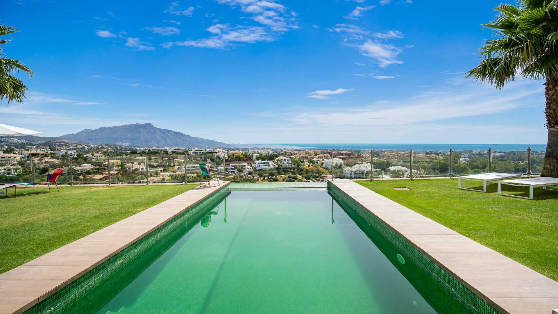 Villa Marbella  -  ref 8013907 (picture 1)
