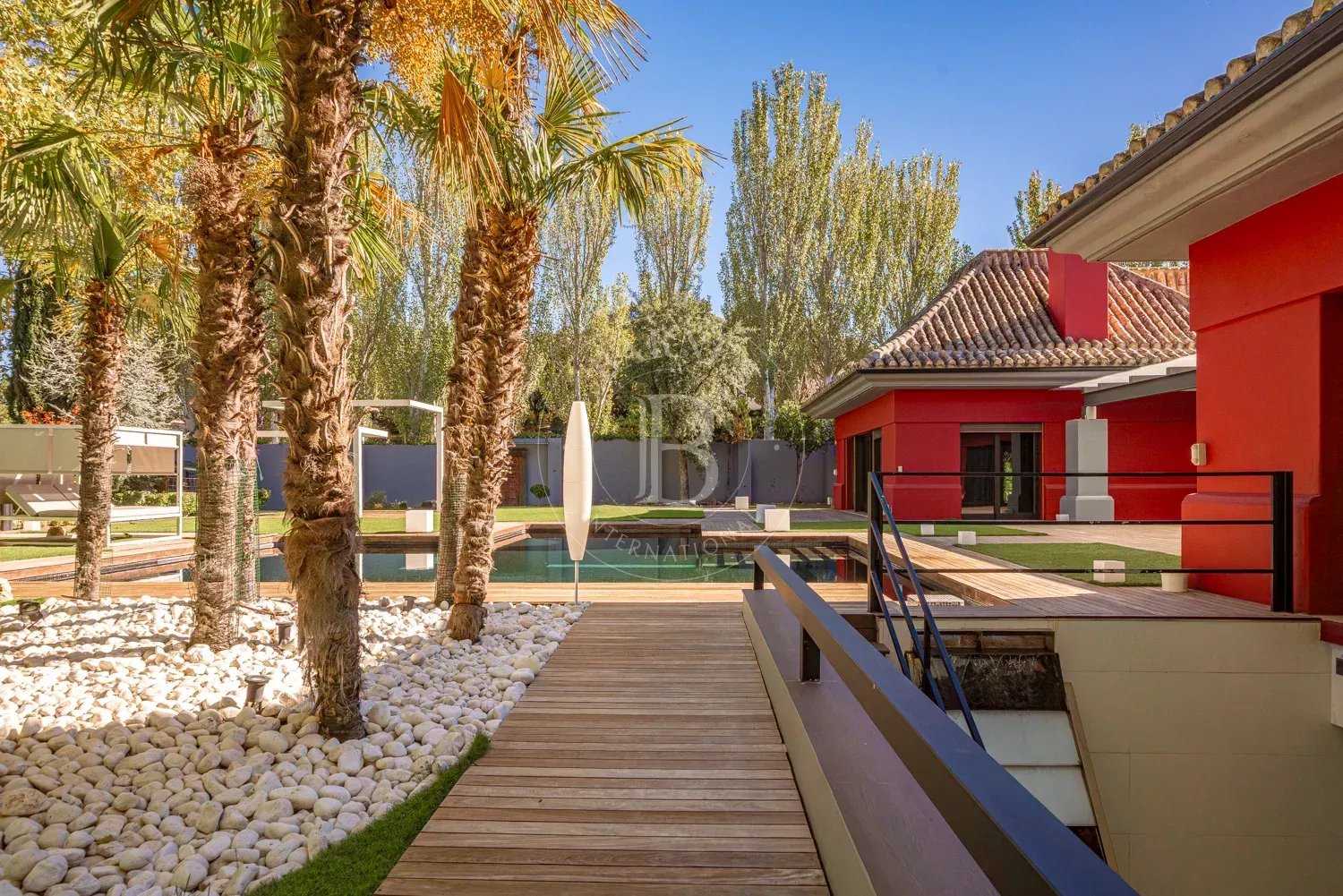 House Alcobendas  -  ref 86420598 (picture 2)