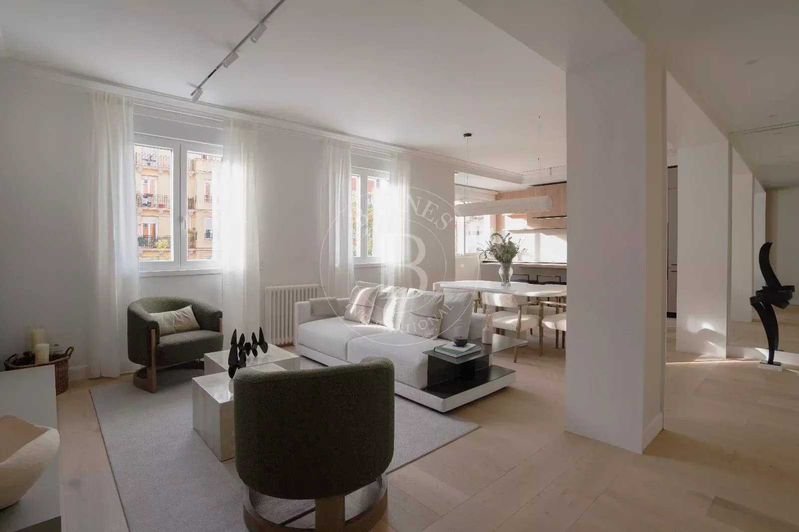 Madrid  - Apartment 3 Bedrooms