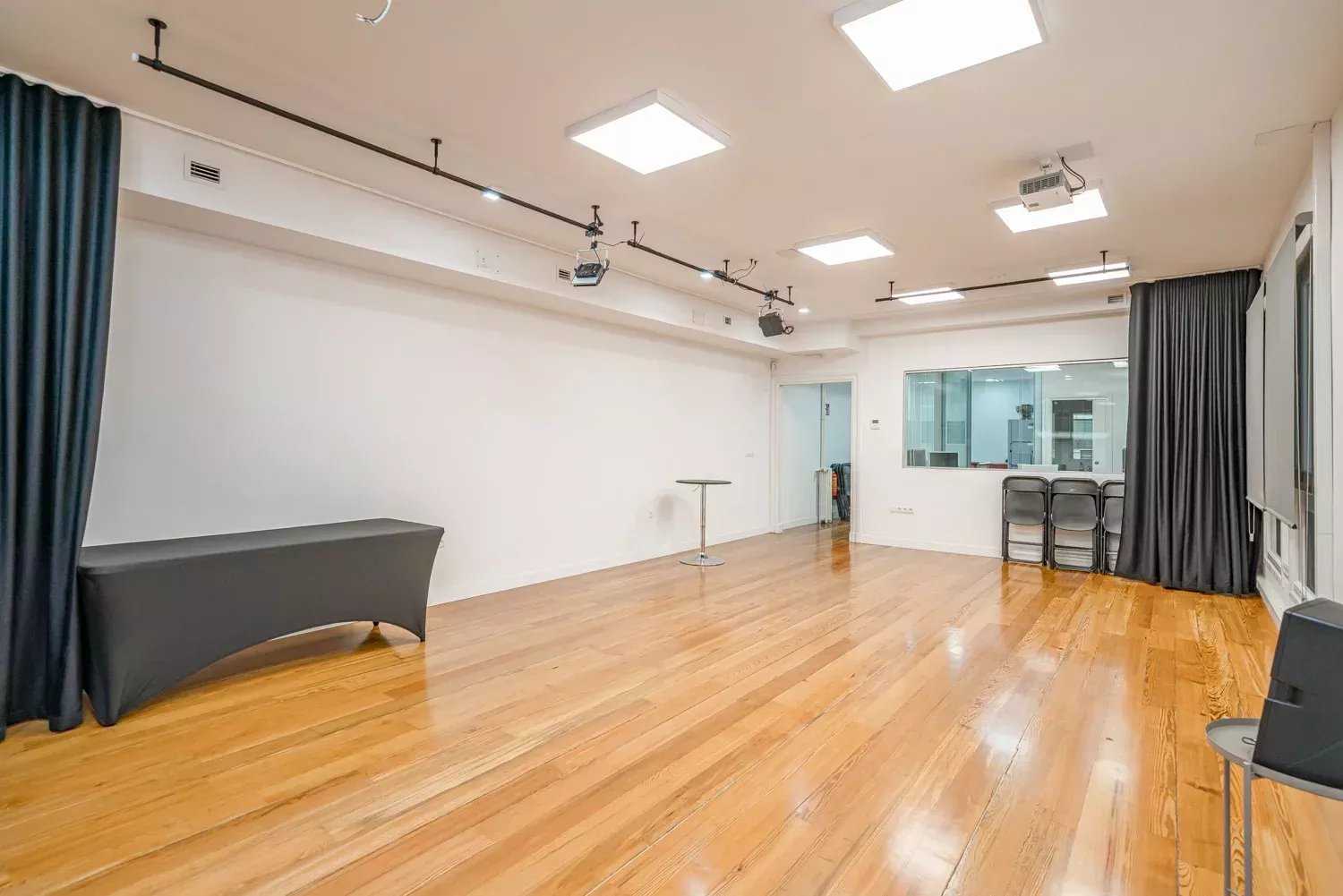 Local commercial Madrid  -  ref 86224417 (picture 3)