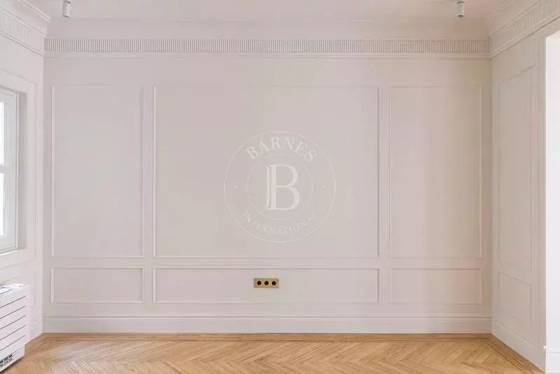 Madrid  - Apartment 4 Bedrooms - picture 12