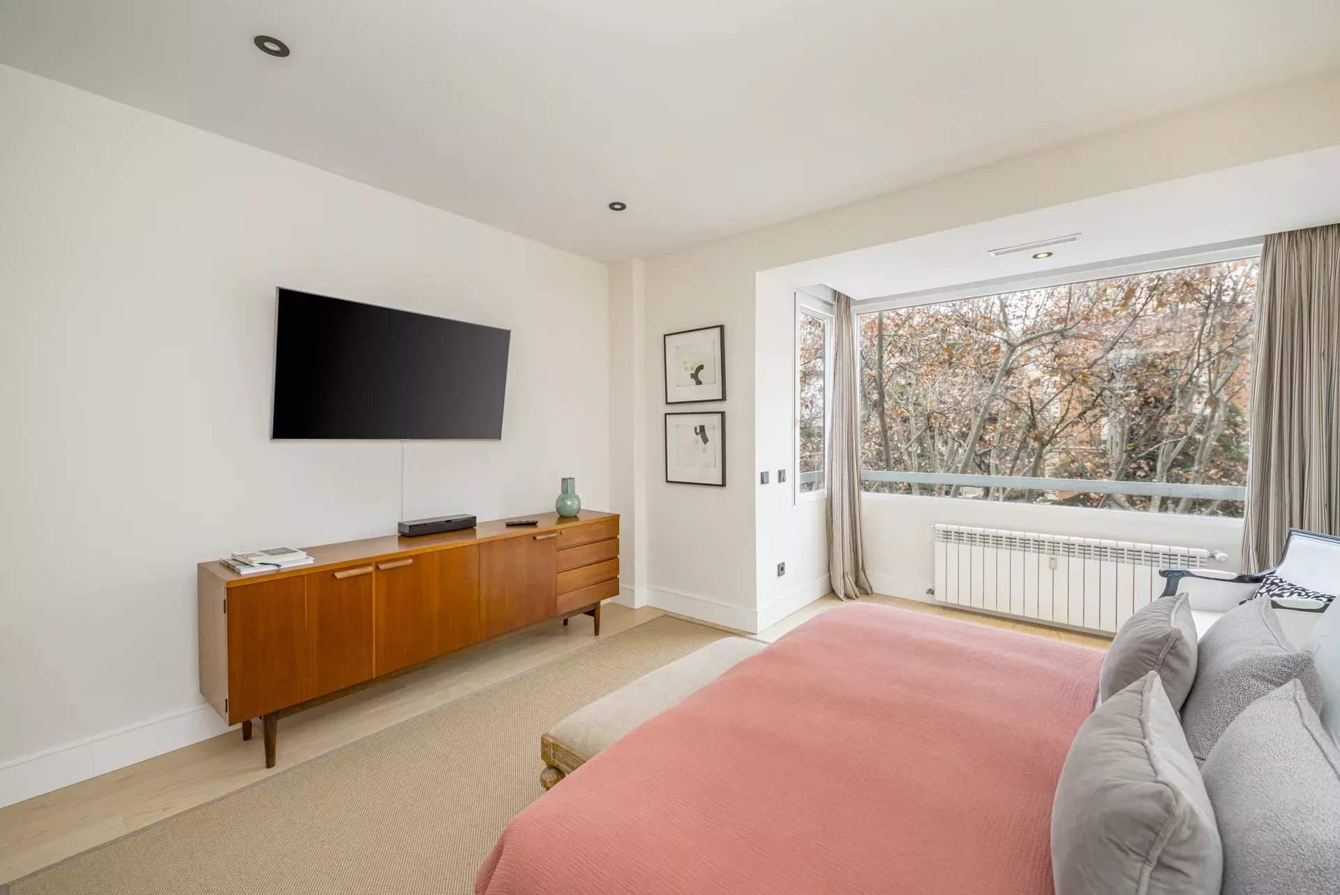 Madrid  - Apartment 4 Bedrooms - picture 14