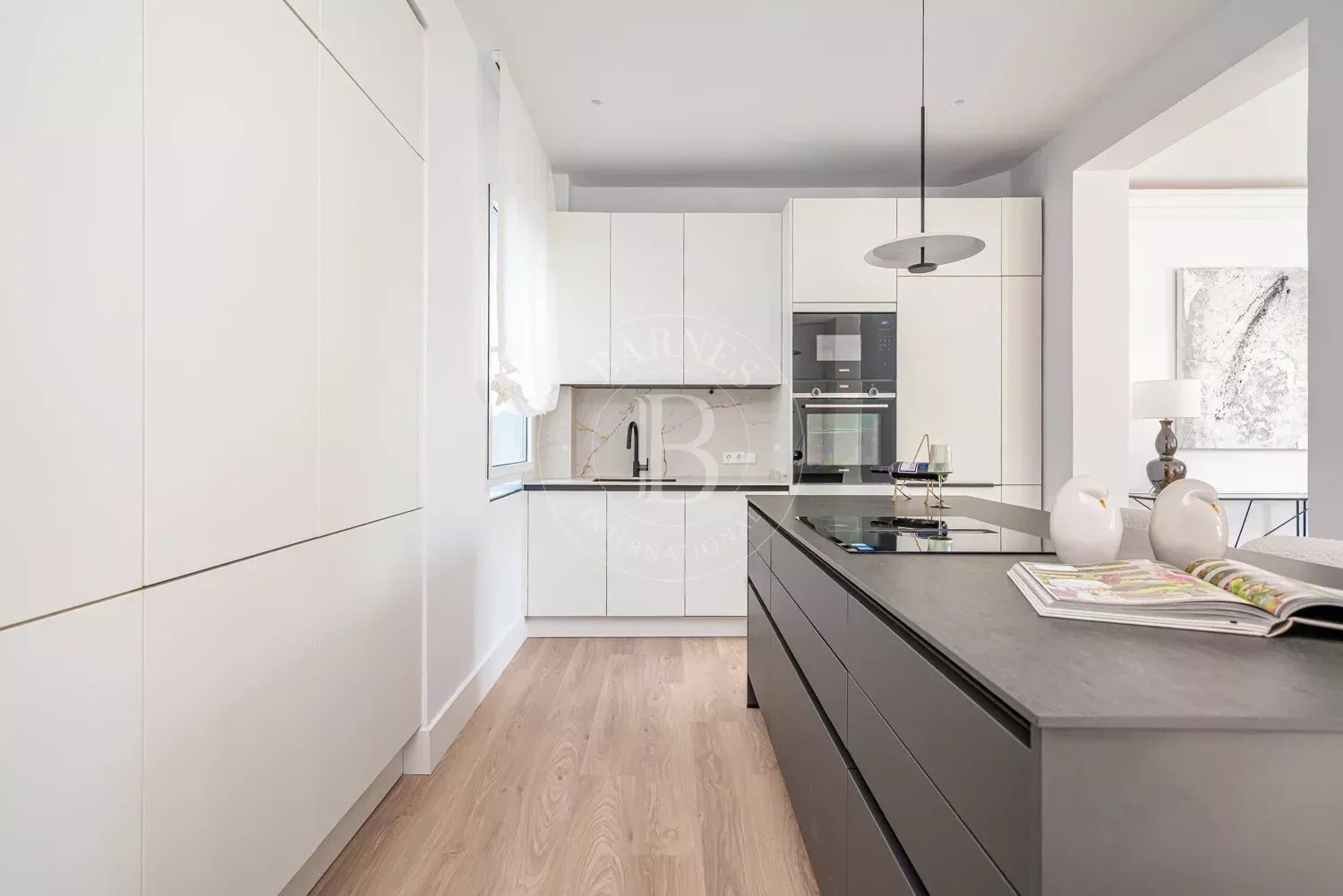 Madrid  - Apartment 3 Bedrooms - picture 8