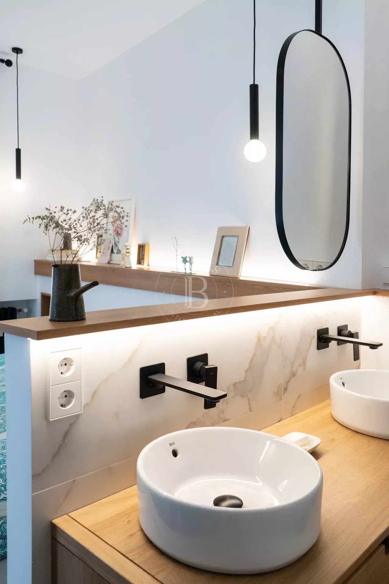 Madrid  - Apartment 4 Bedrooms - picture 13