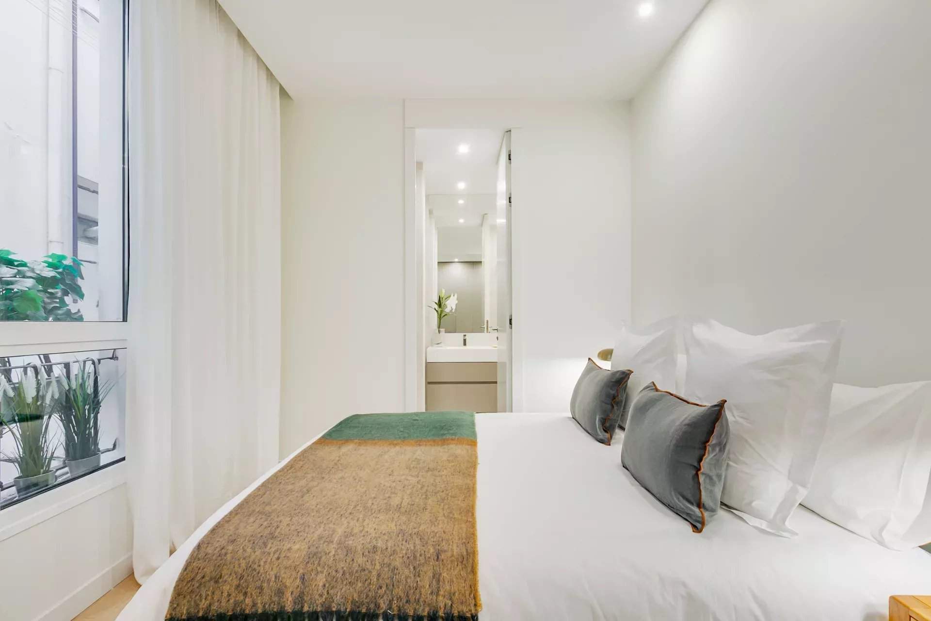 Madrid  - Apartment 2 Bedrooms - picture 19